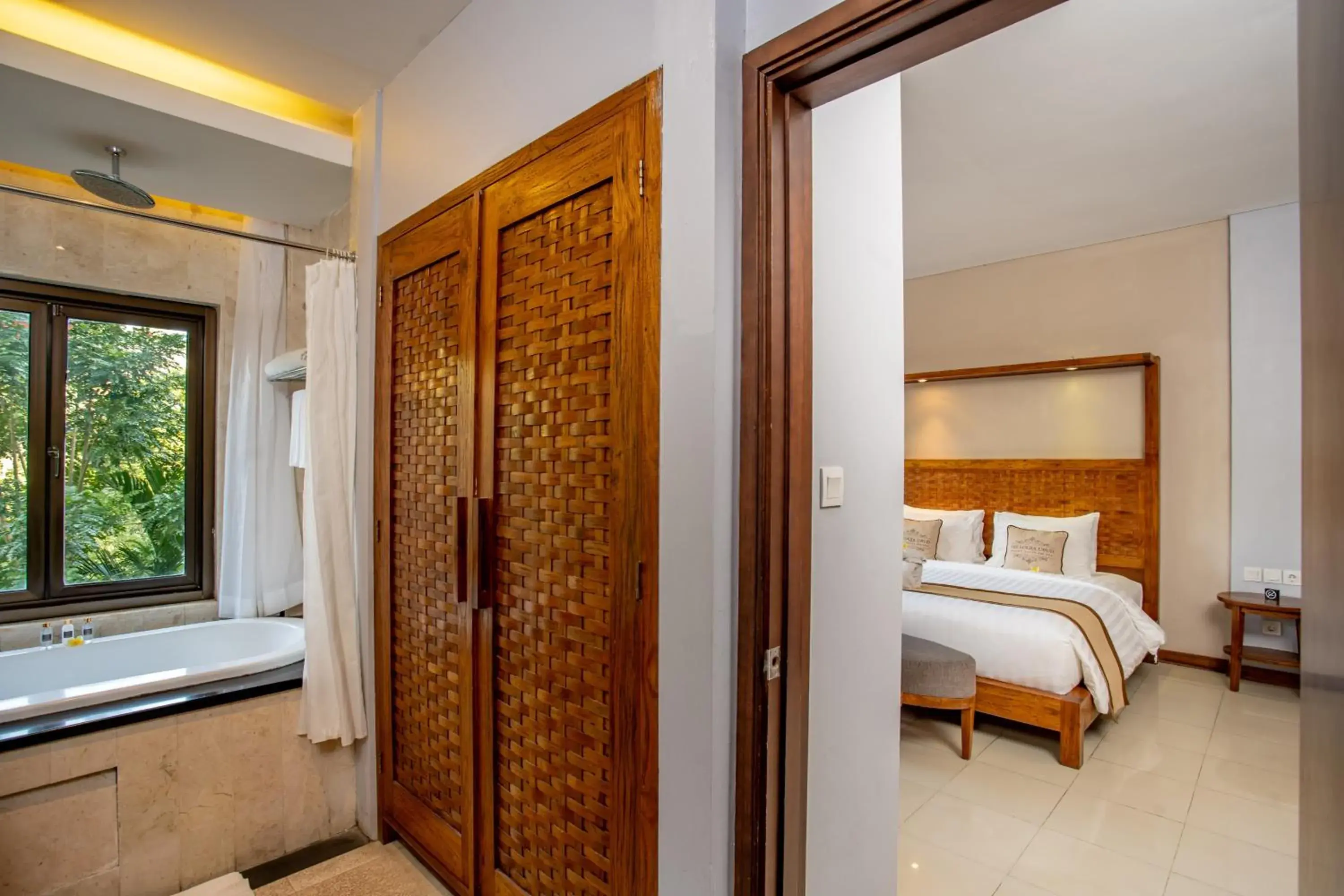 Bathroom, Bed in The Lokha Ubud Resort Villas and Spa