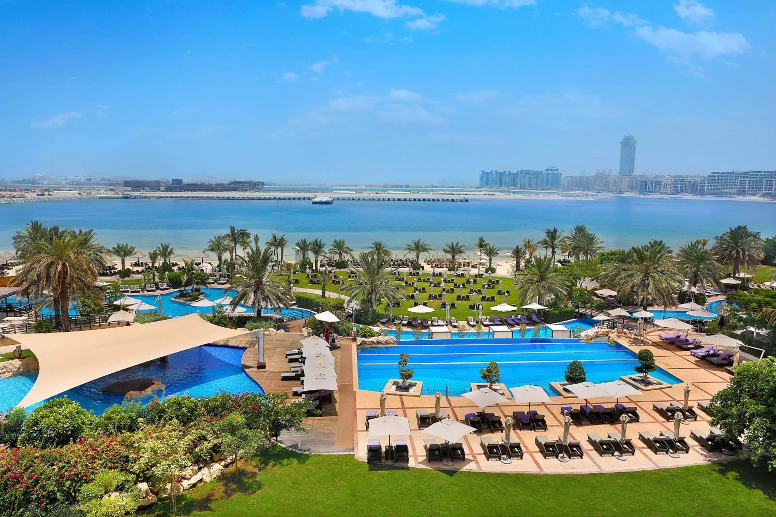 Photo of the whole room, Pool View in The Westin Dubai Mina Seyahi Beach Resort and Waterpark