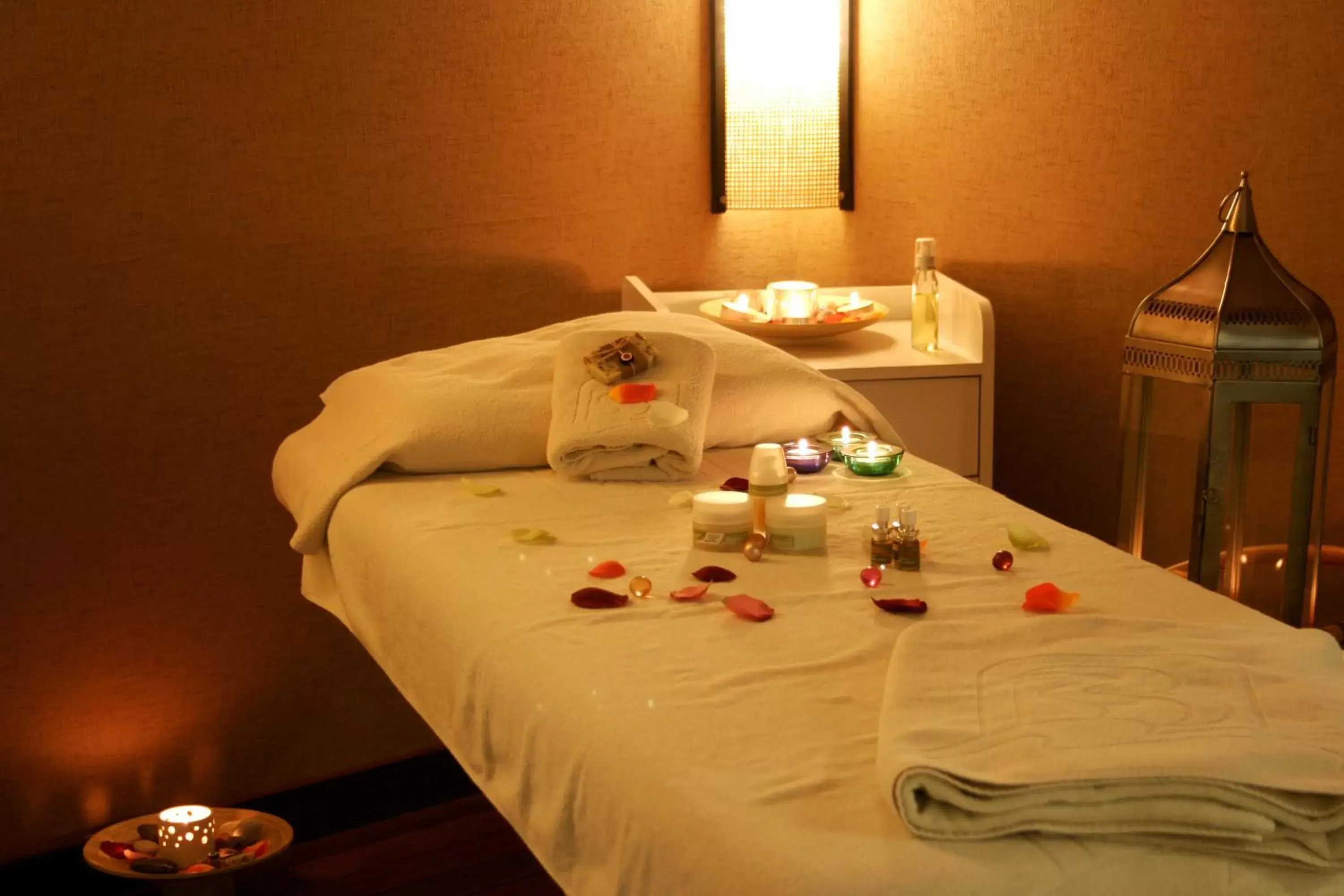 Activities, Bed in Byotell Hotel Istanbul