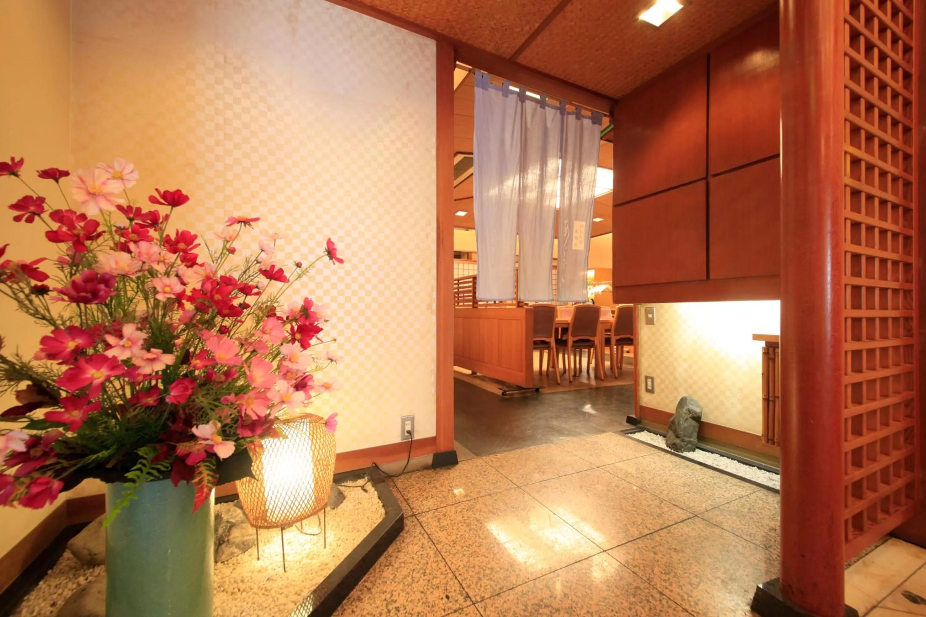 Restaurant/places to eat in Quintessa Hotel Ogaki