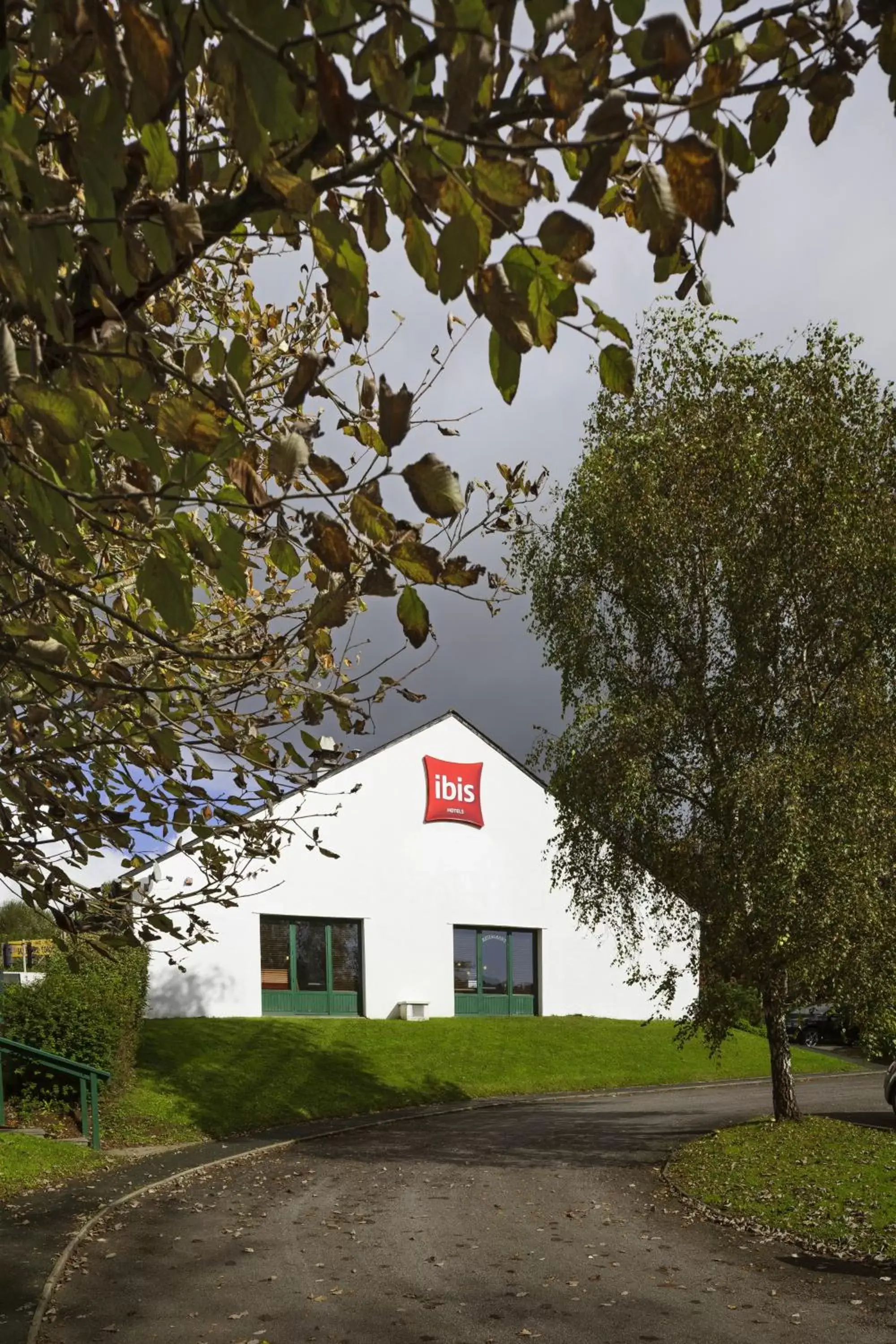 Facade/entrance, Property Building in ibis Plymouth