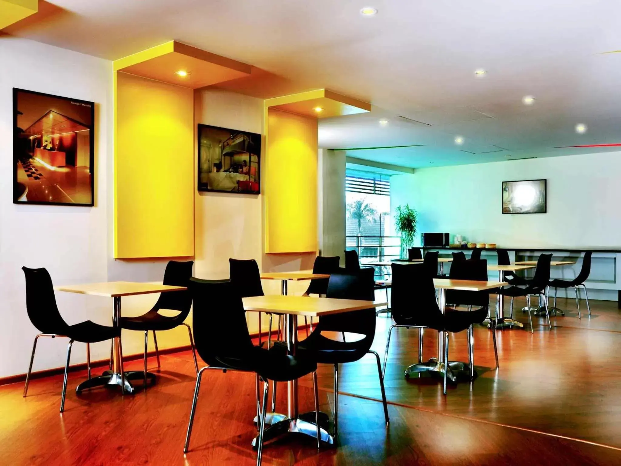 Sports, Restaurant/Places to Eat in Ibis Budget Jakarta Menteng