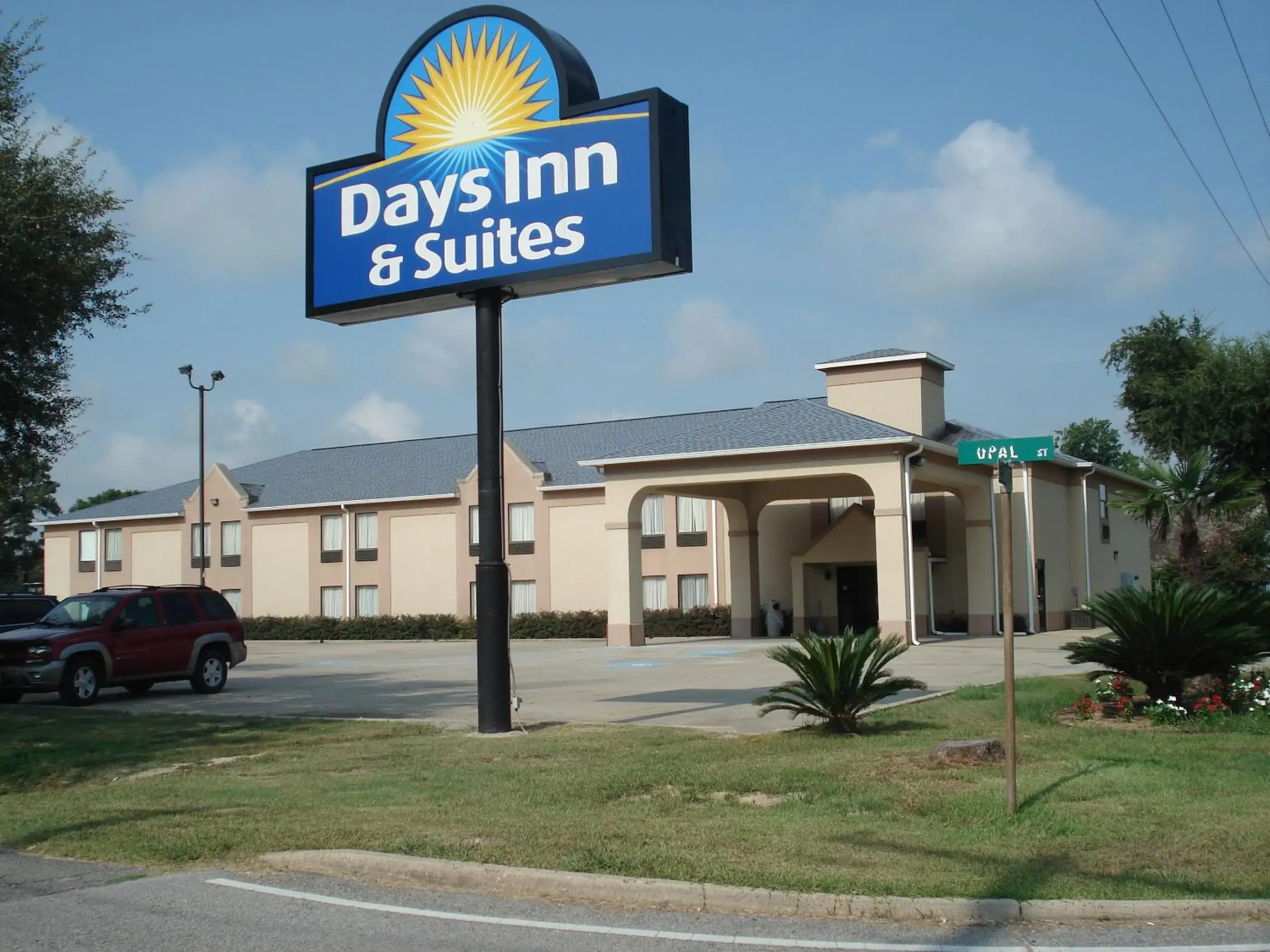 Street view, Property Building in Days Inn & Suites by Wyndham Eunice