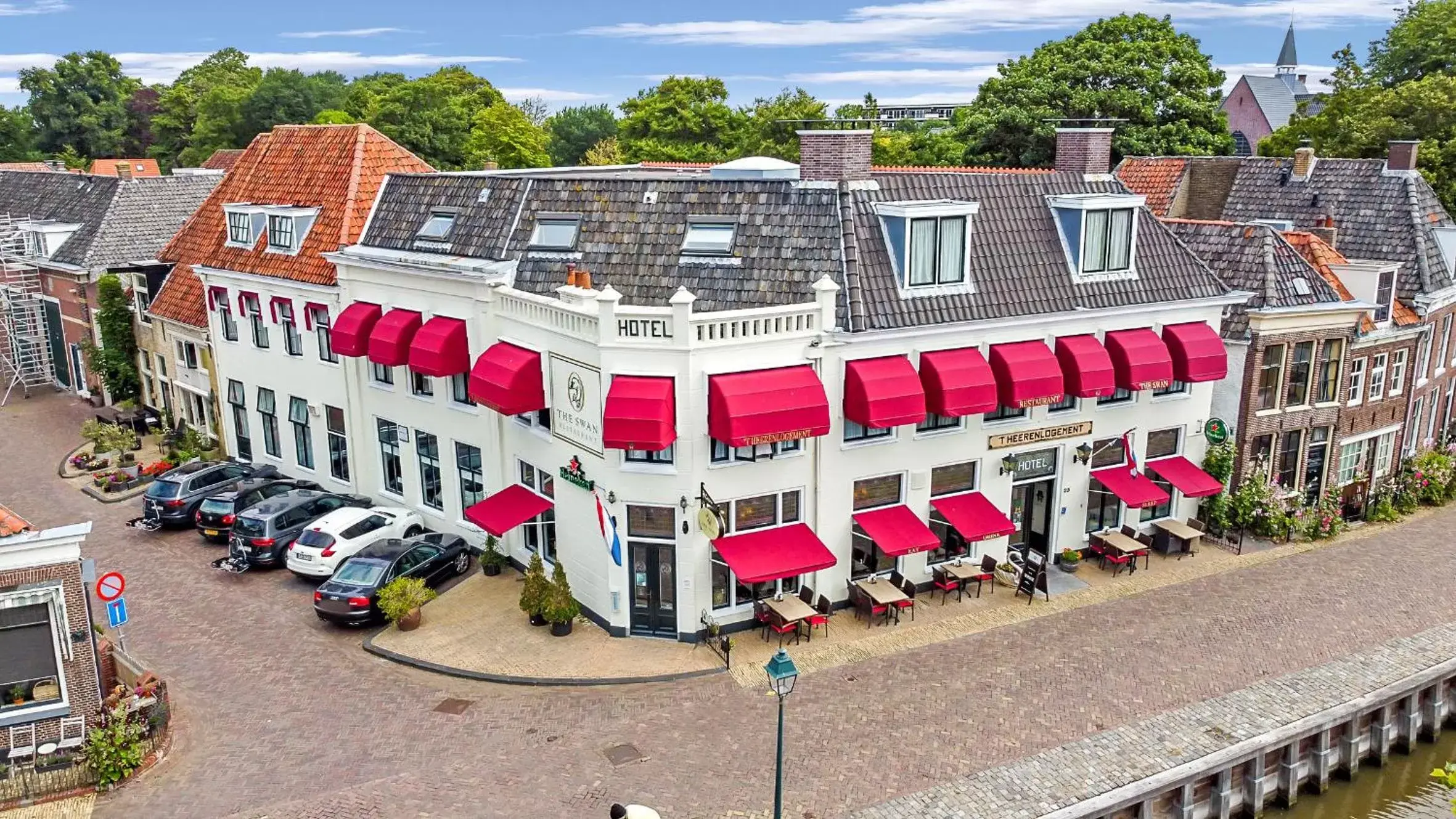 Property building, Bird's-eye View in Hotel Restaurant 't Heerenlogement