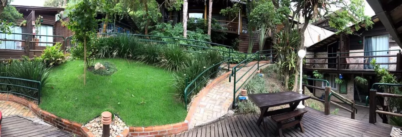 Pool View in Pousada Canto da Vigia