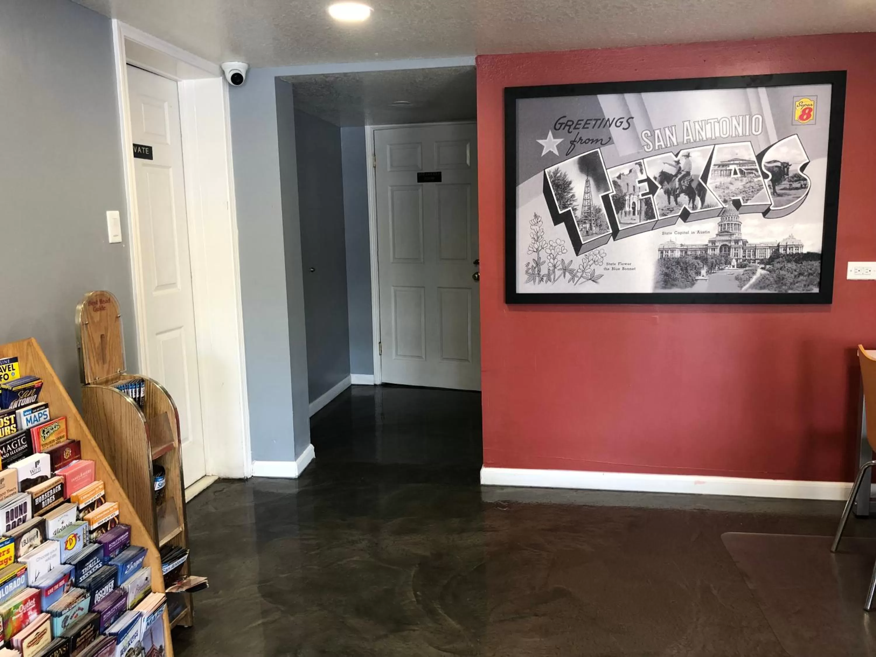 Lobby or reception in Super 8 by Wyndham San Antonio Pearl District Downtown