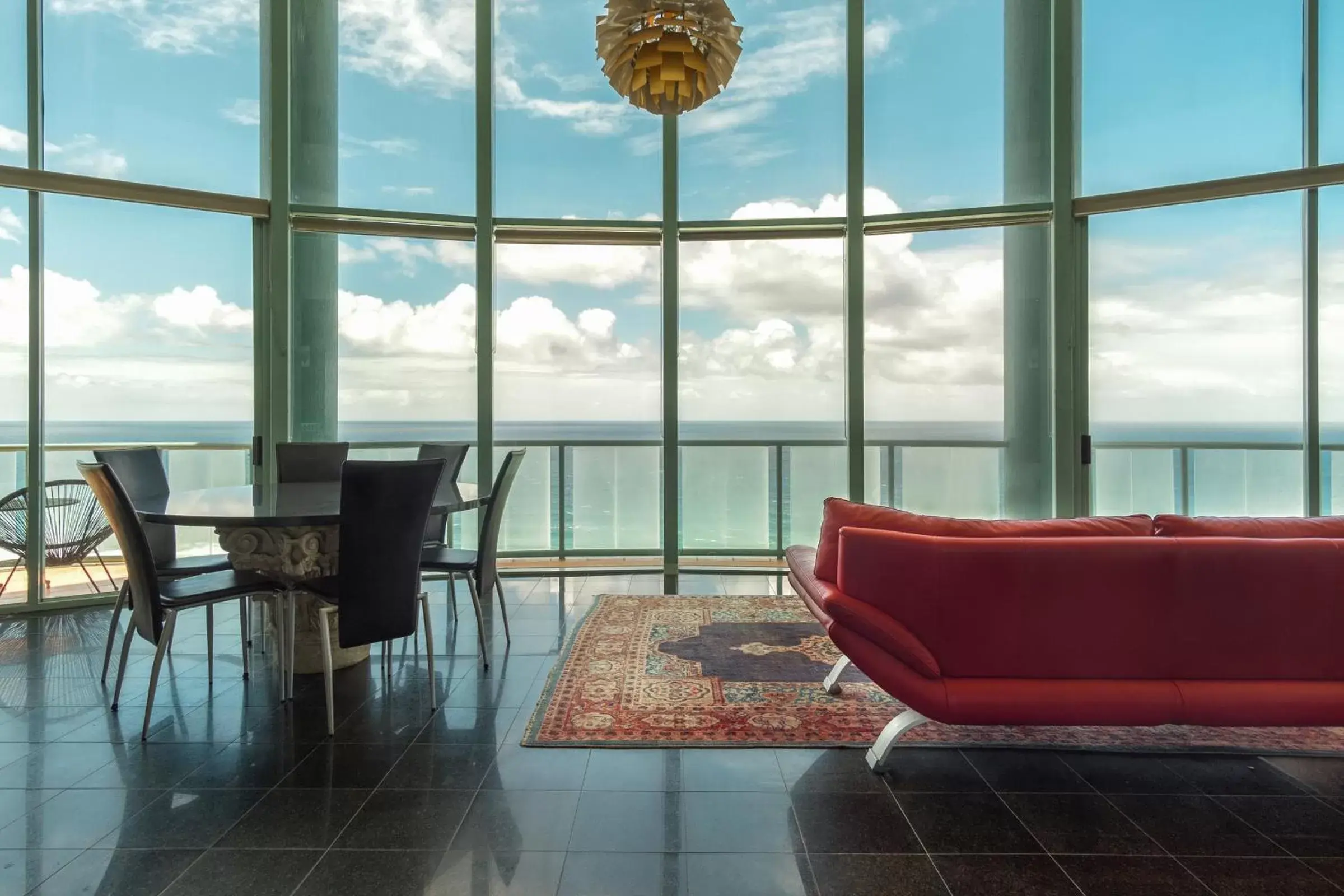 Living room in The Waterford on Main Beach