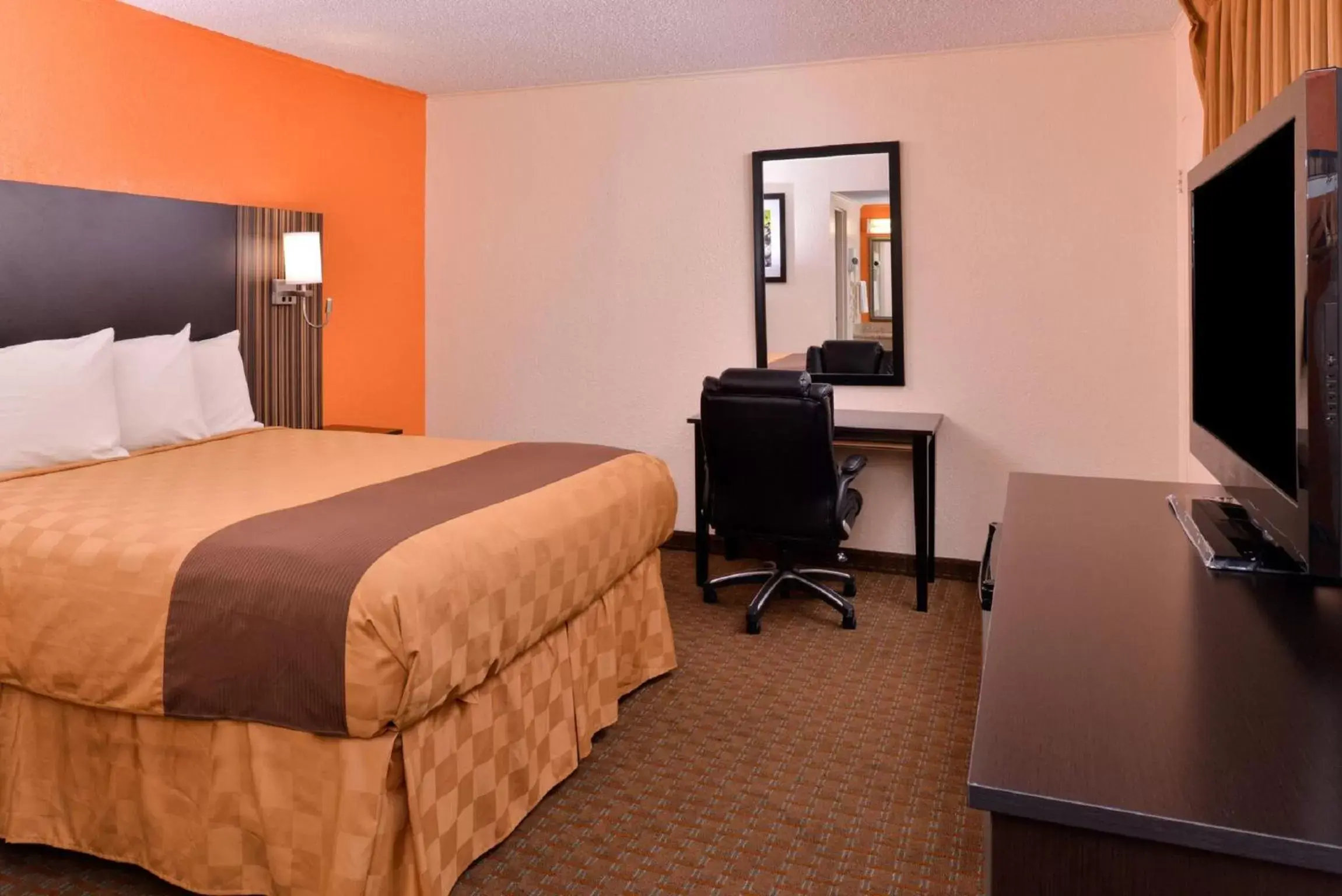 Bedroom in Americas Best Value Inn Ponca City