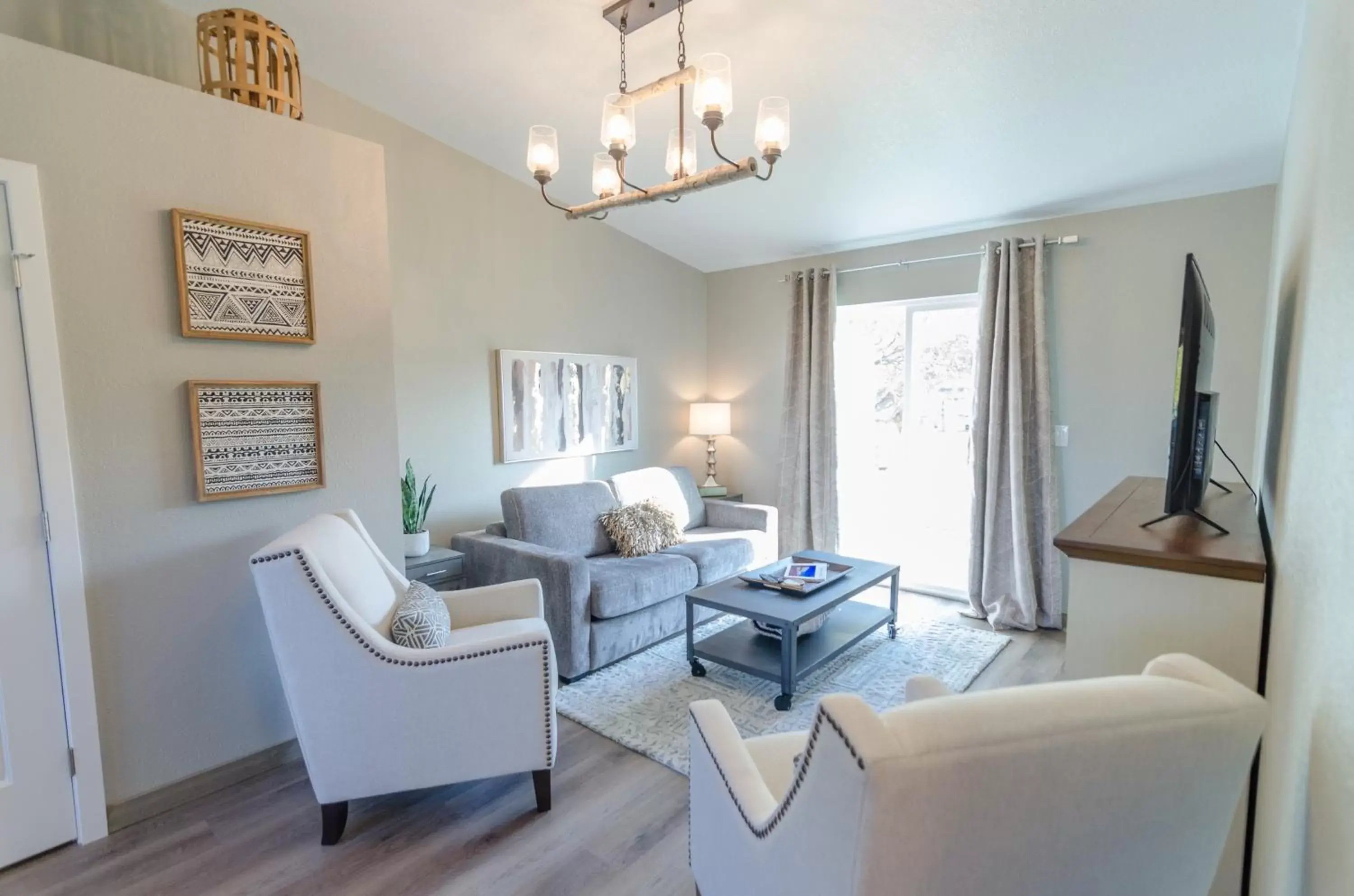 Living room, Seating Area in Colony Suites