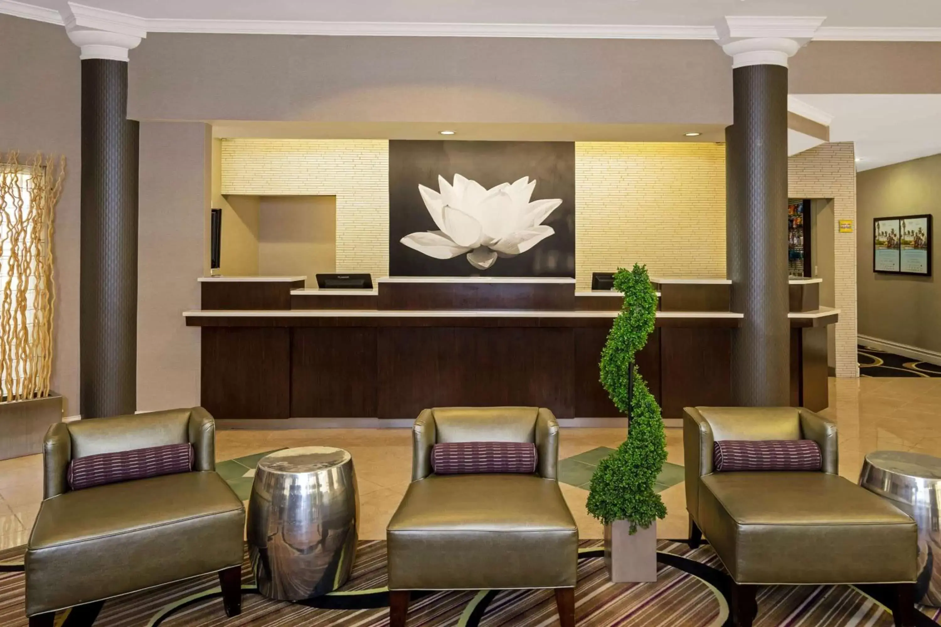 Lobby or reception, Lobby/Reception in La Quinta by Wyndham Houston West Park 10
