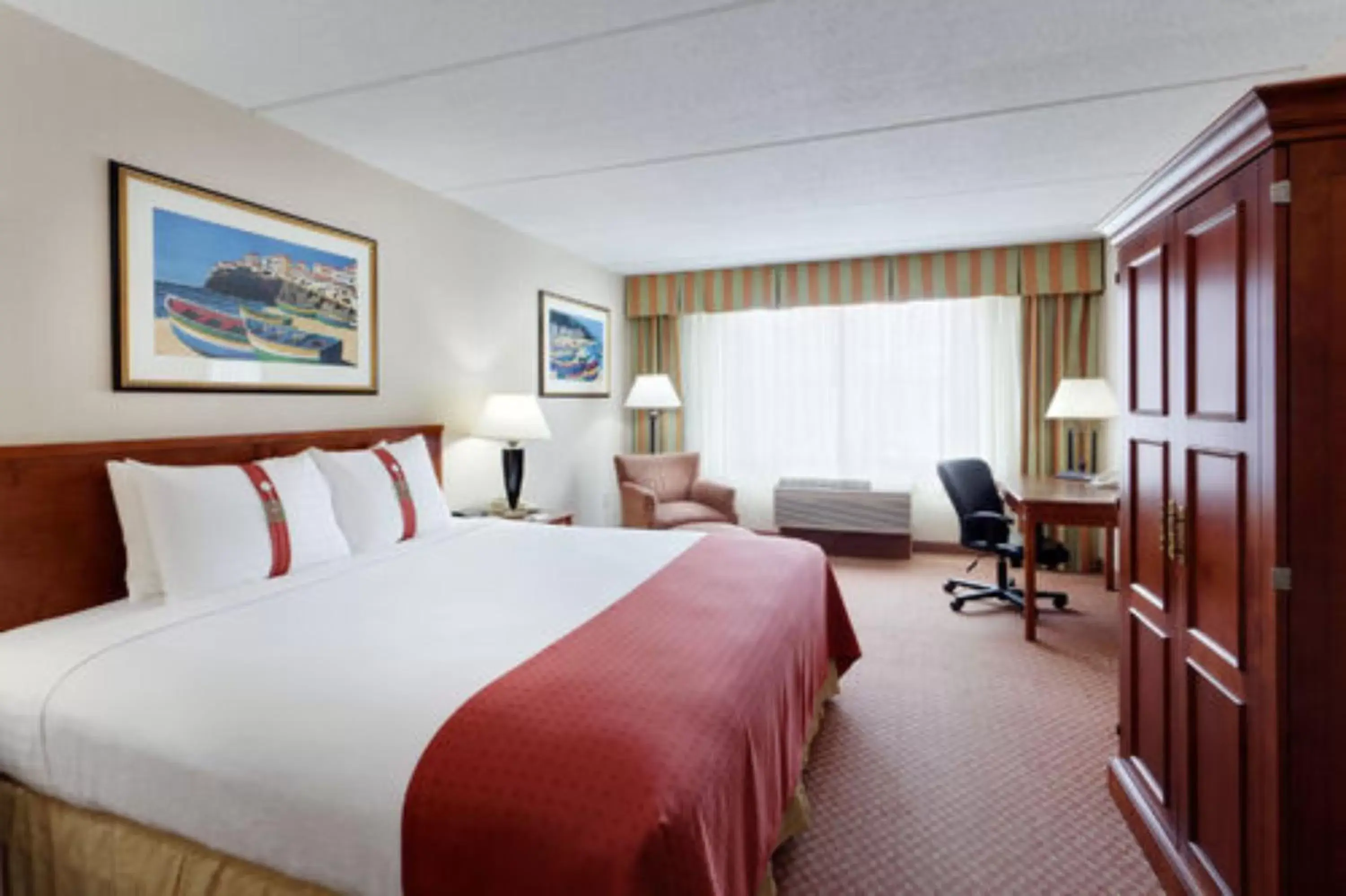 Day, Bed in Holiday Inn South Kingstown-Newport Area, an IHG Hotel