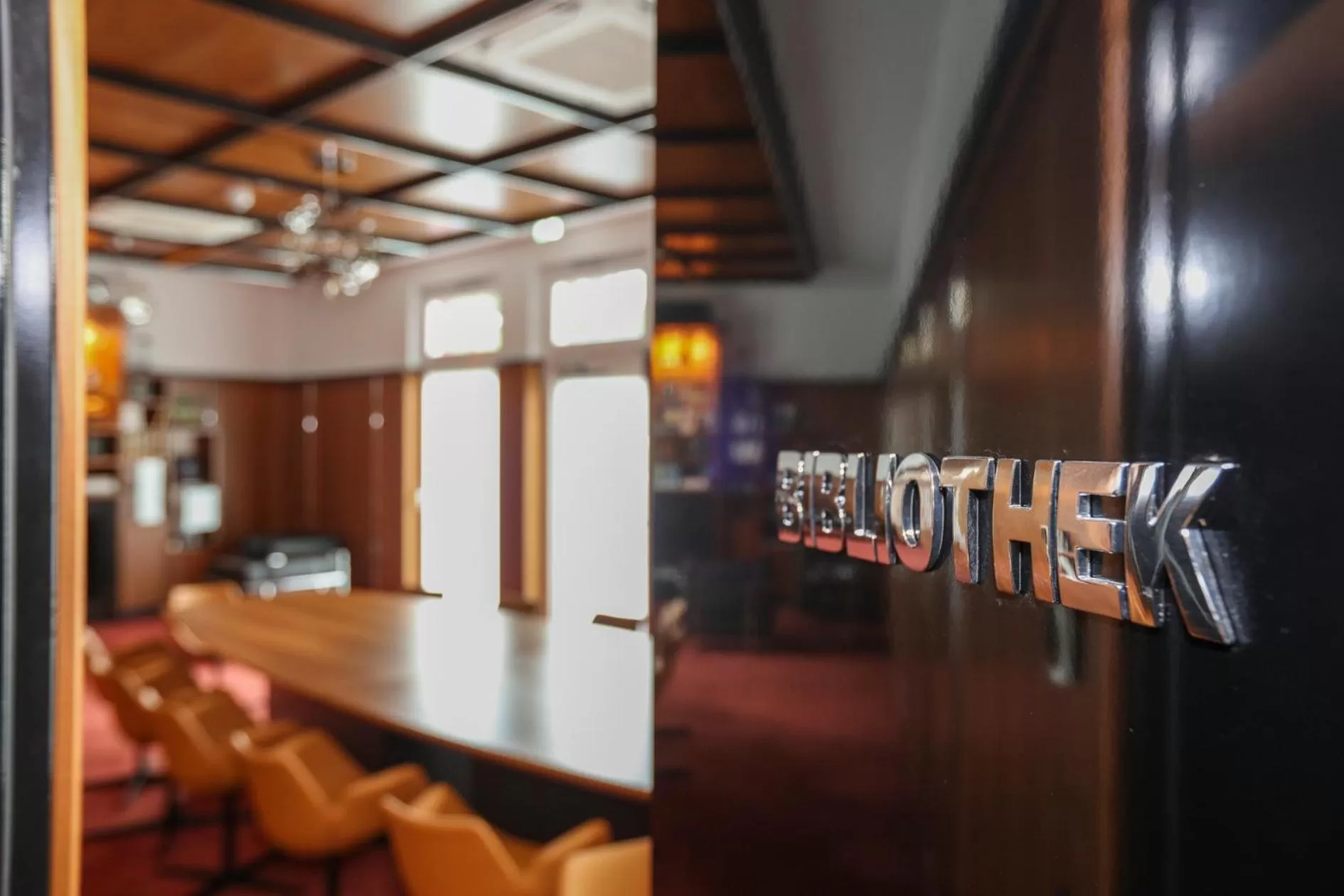 Library in Best Western Plus Hotel Brueggen