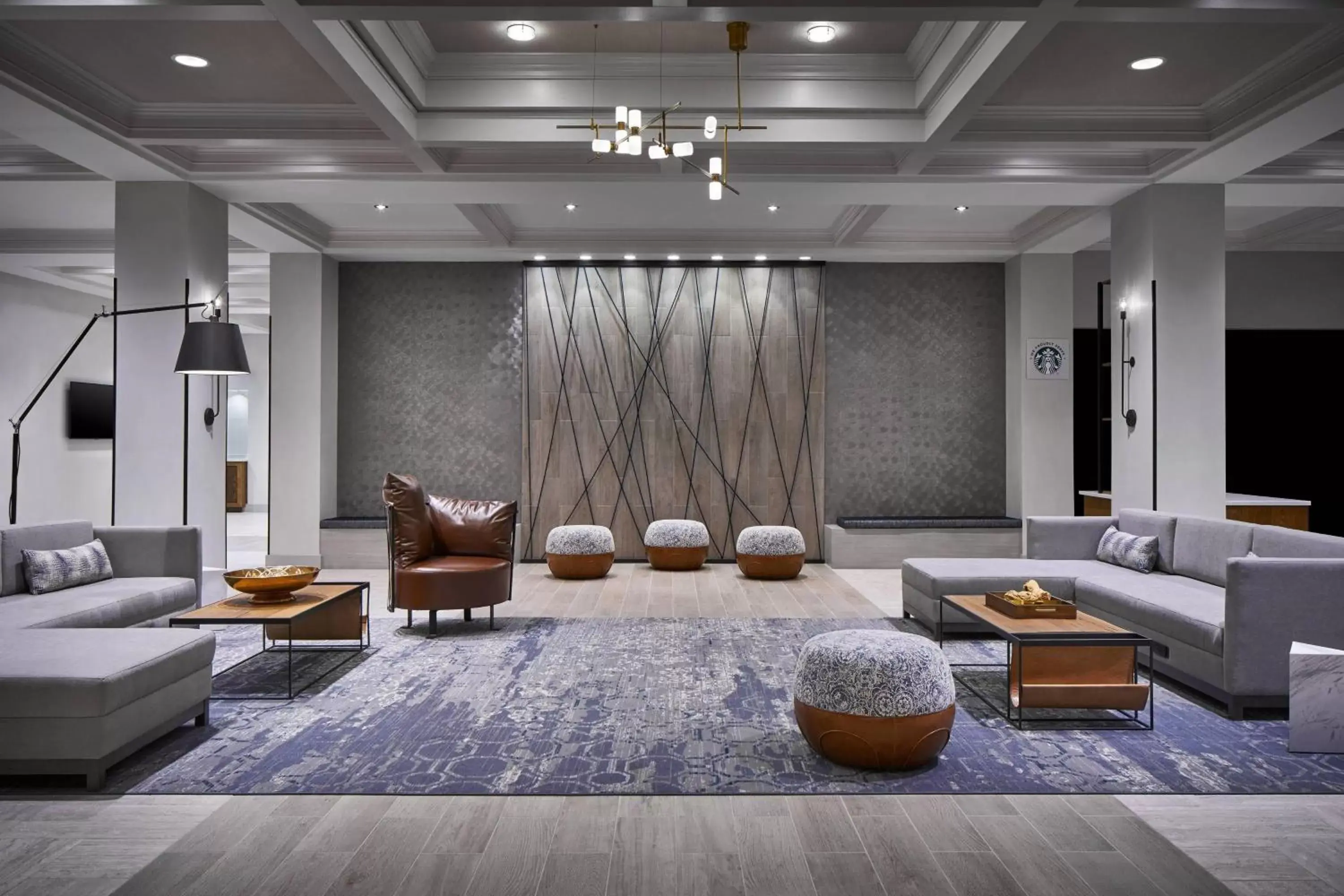 Lobby or reception in Delta Hotels by Marriott Norfolk Airport