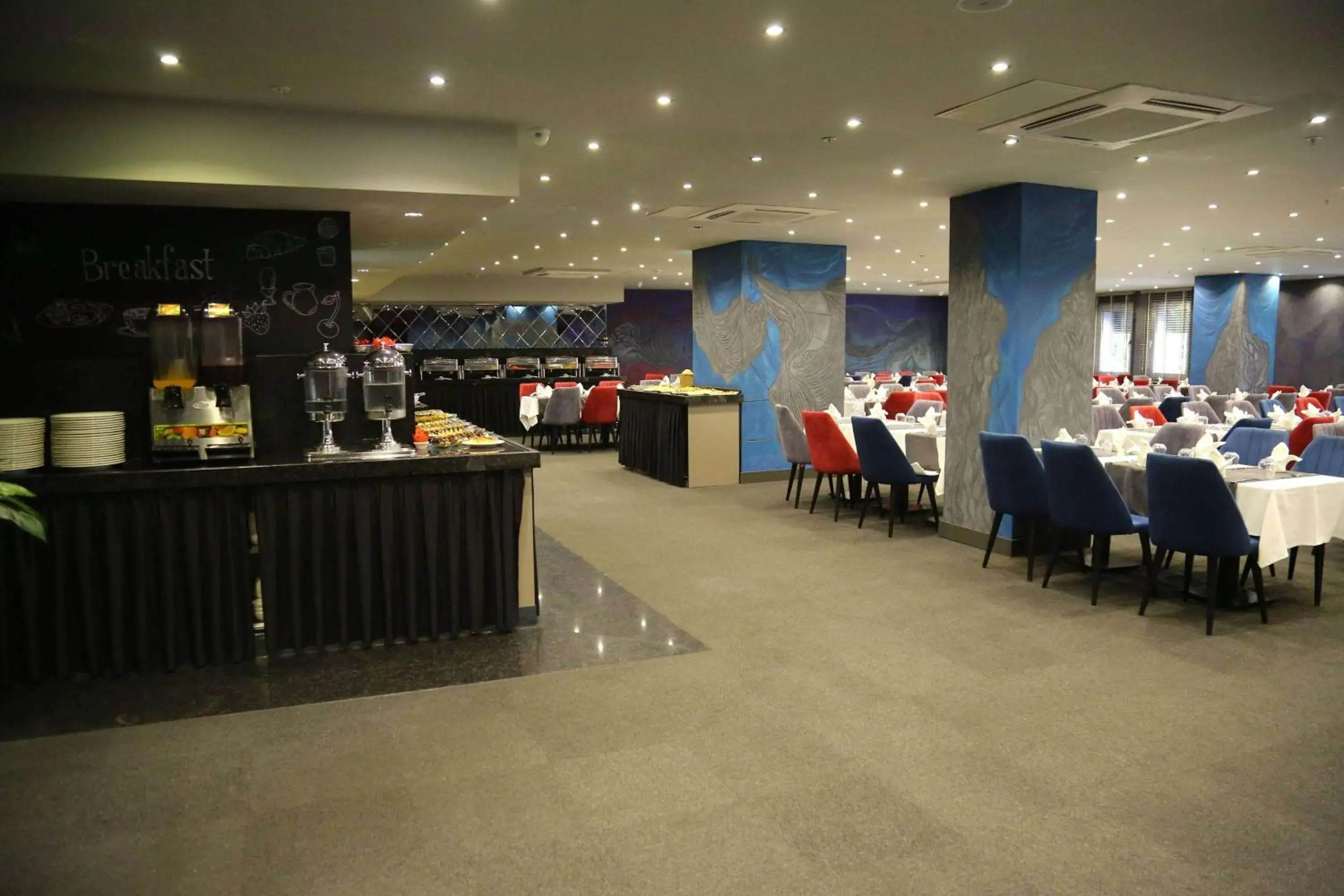 Restaurant/Places to Eat in Tryp By Wyndham Istanbul Sancaktepe
