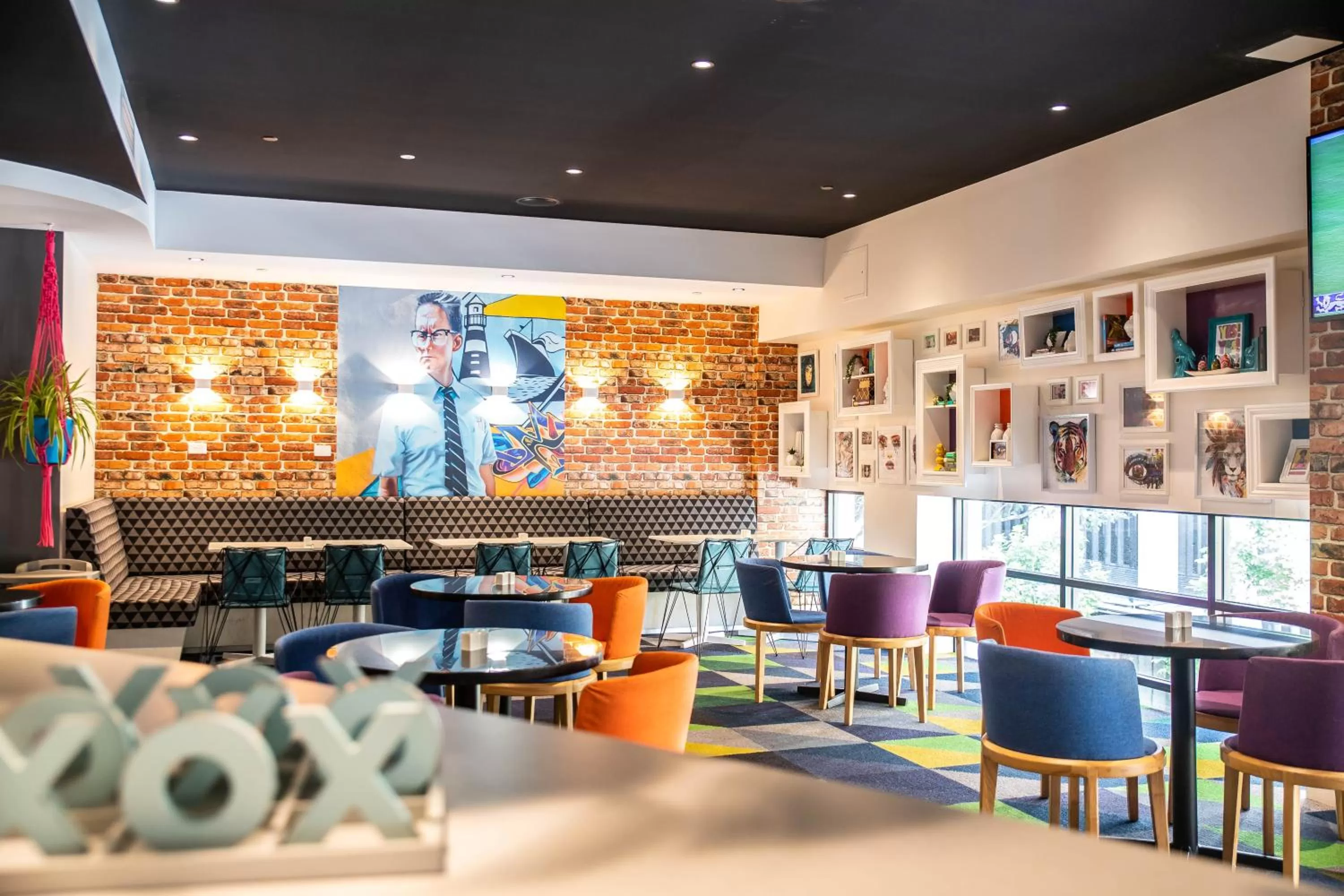 Restaurant/places to eat in ibis Styles Brisbane Elizabeth Street