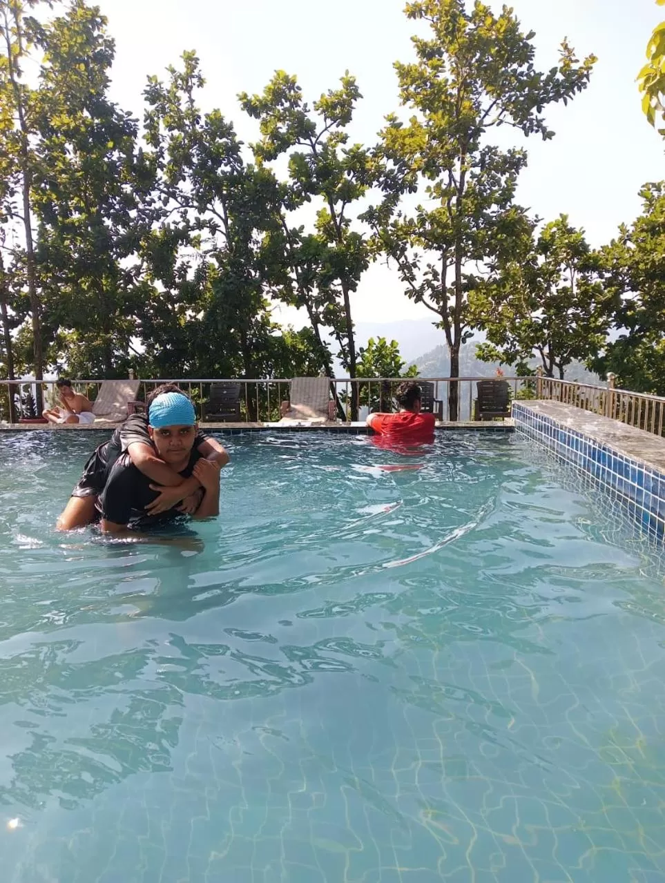 Swimming Pool in Blue Pine Orchards - Villas