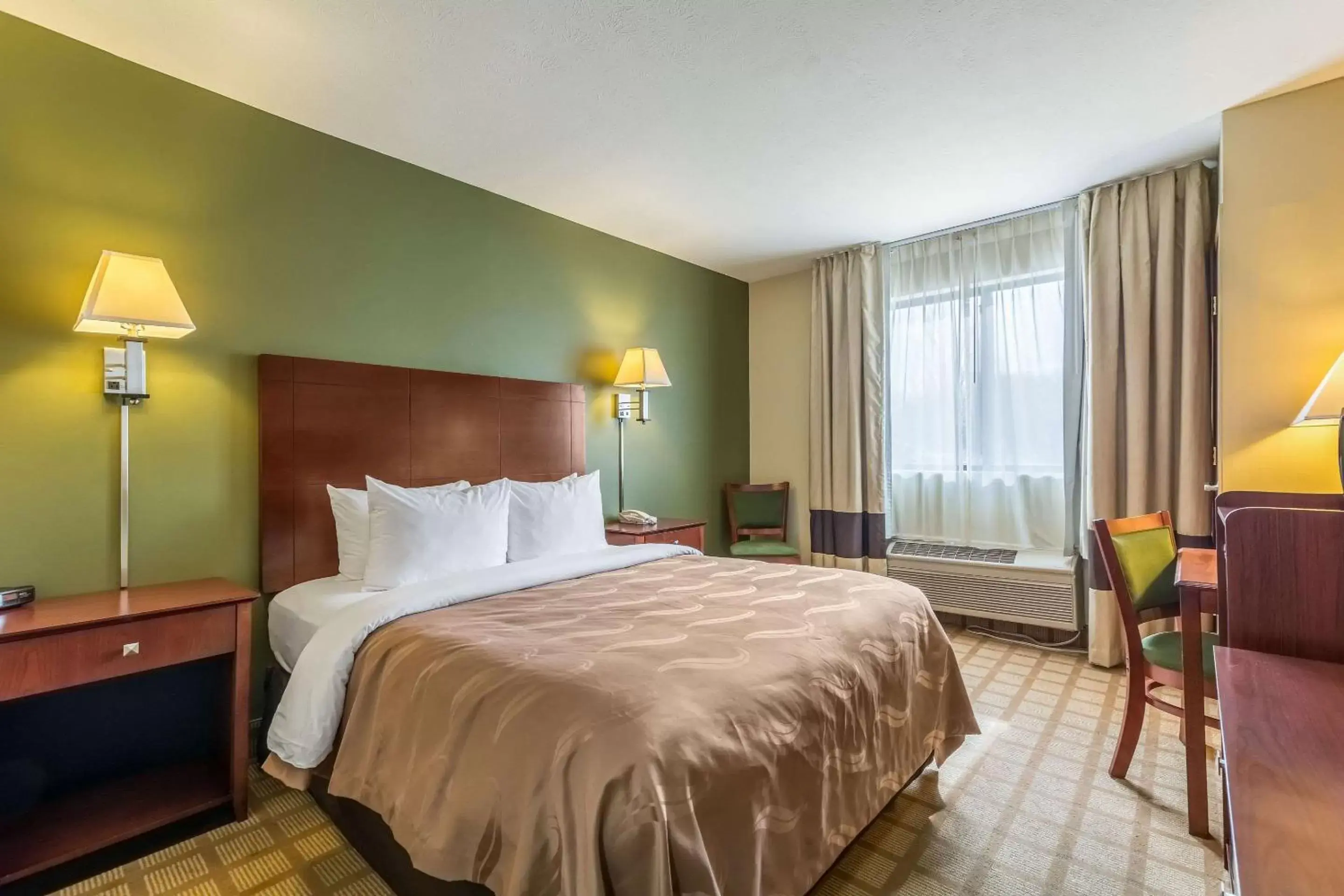 Photo of the whole room, Bed in Quality Inn I-74 Batesville Photo of the whole room, Bed in Quality Inn I-74 Batesville