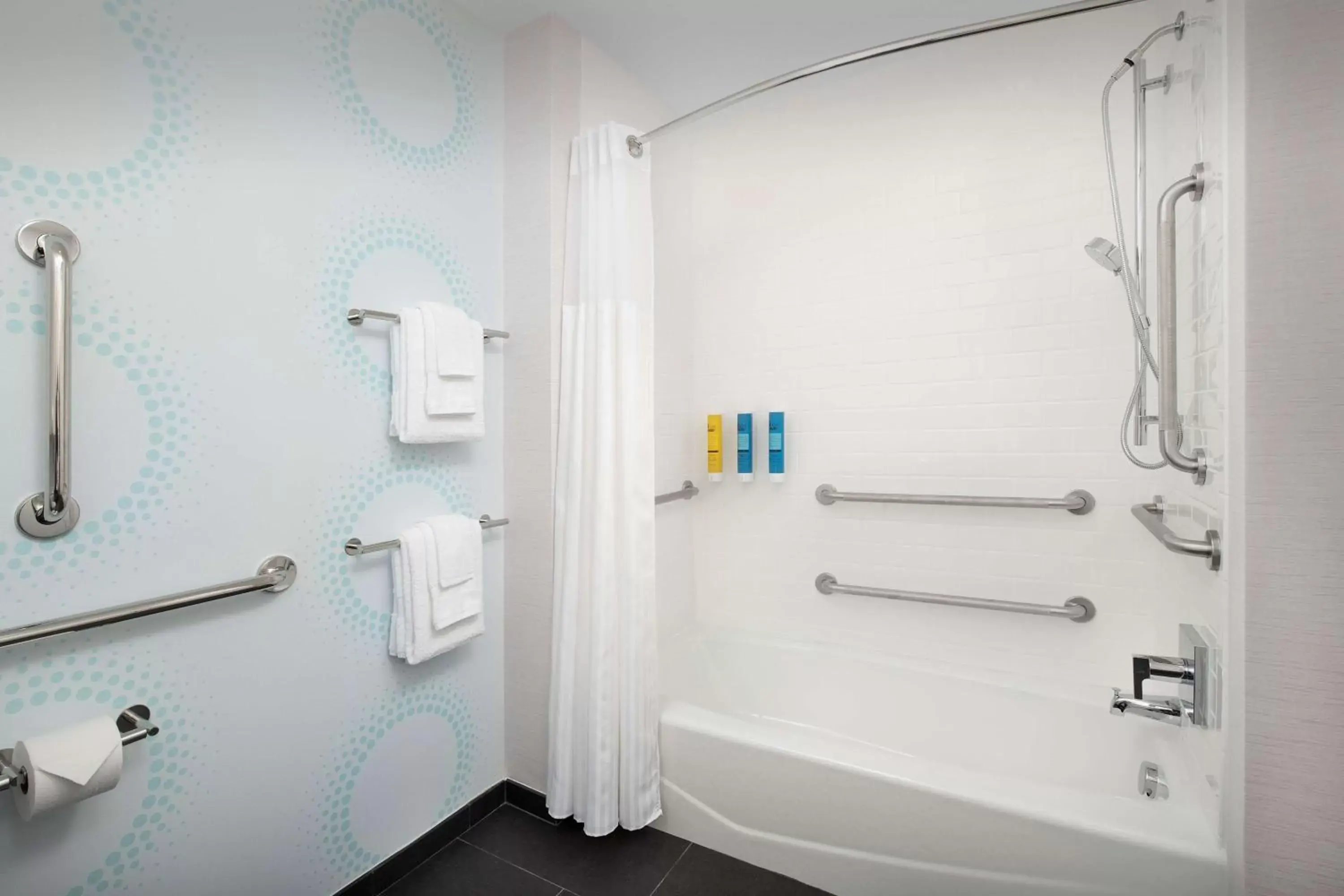 Bathroom in Tru By Hilton Charlotte Airport Lake Pointe