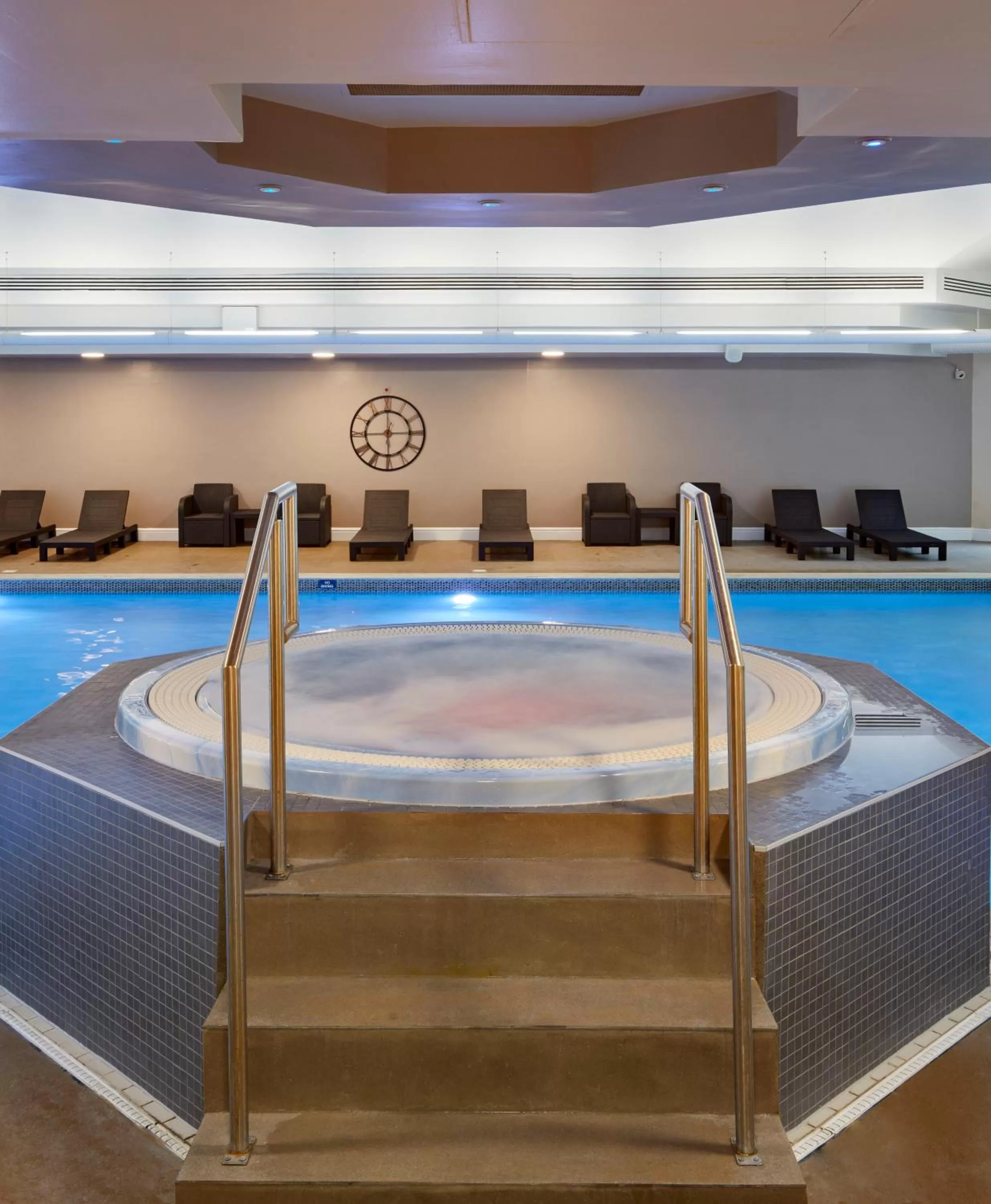 Hot Tub in Coldra Court Hotel by Celtic Manor