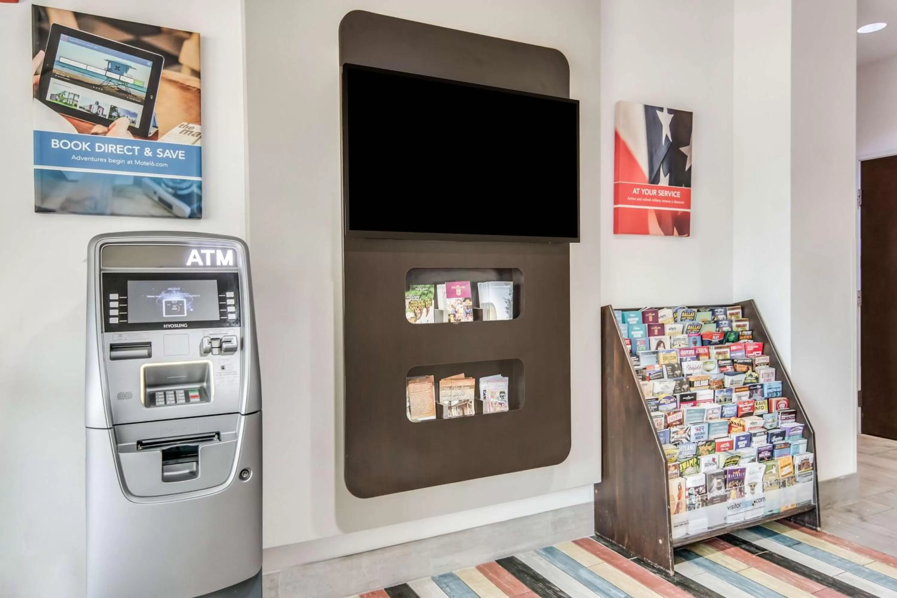 TV and multimedia in Motel 6-Cleburne, TX