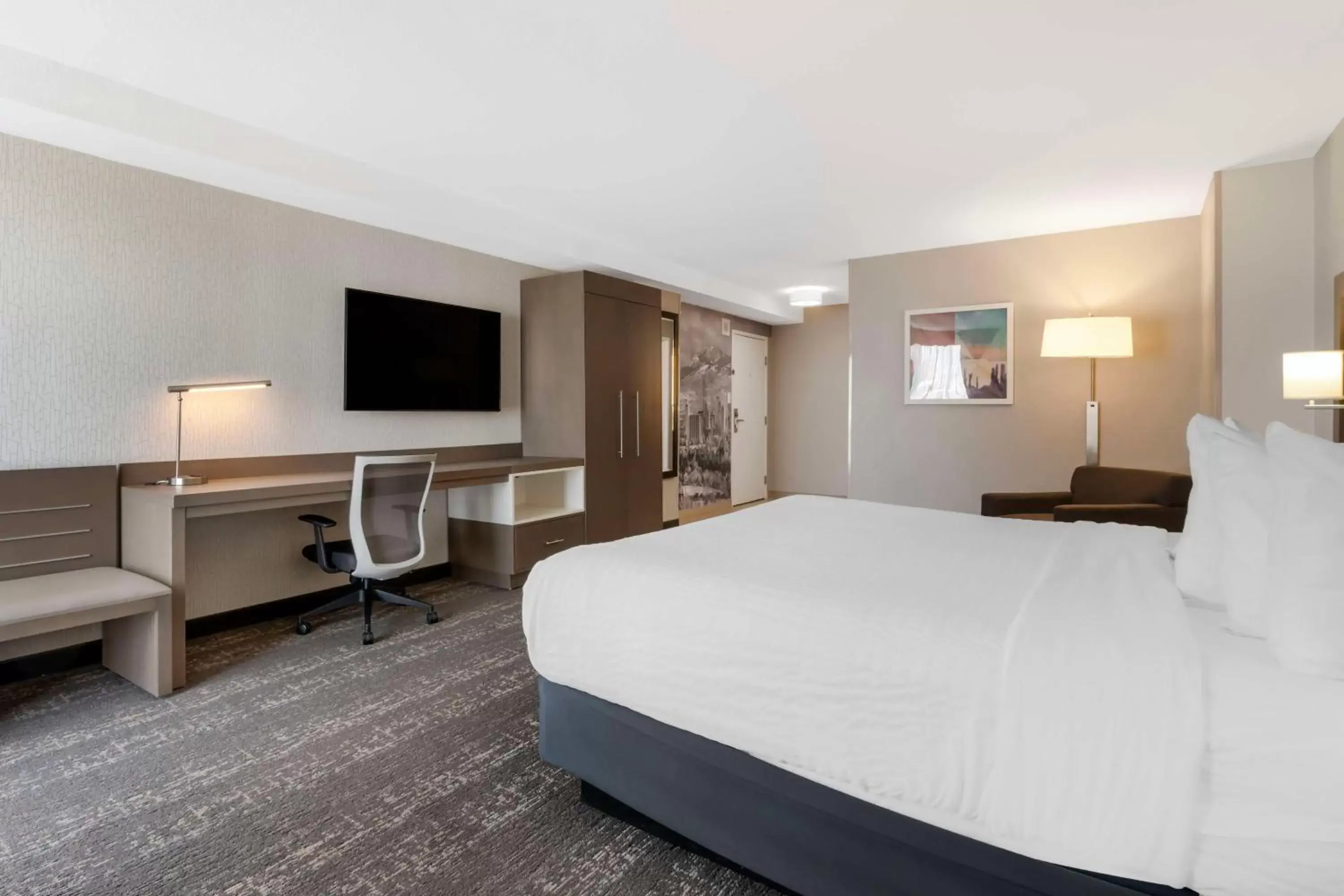 Bedroom, Bed in Best Western Plus Sparks-Reno Hotel