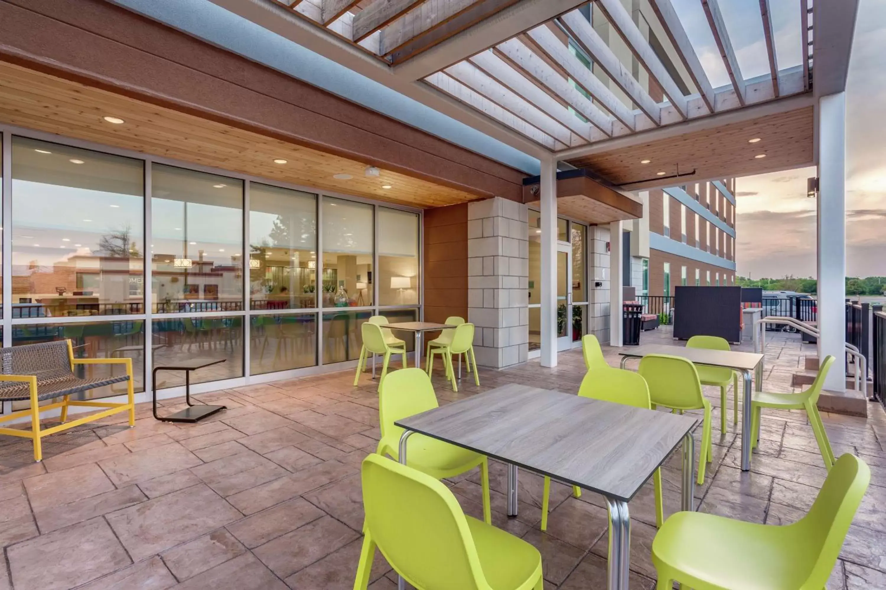 Patio in Home 2 Suites By Hilton Indianapolis Northwest