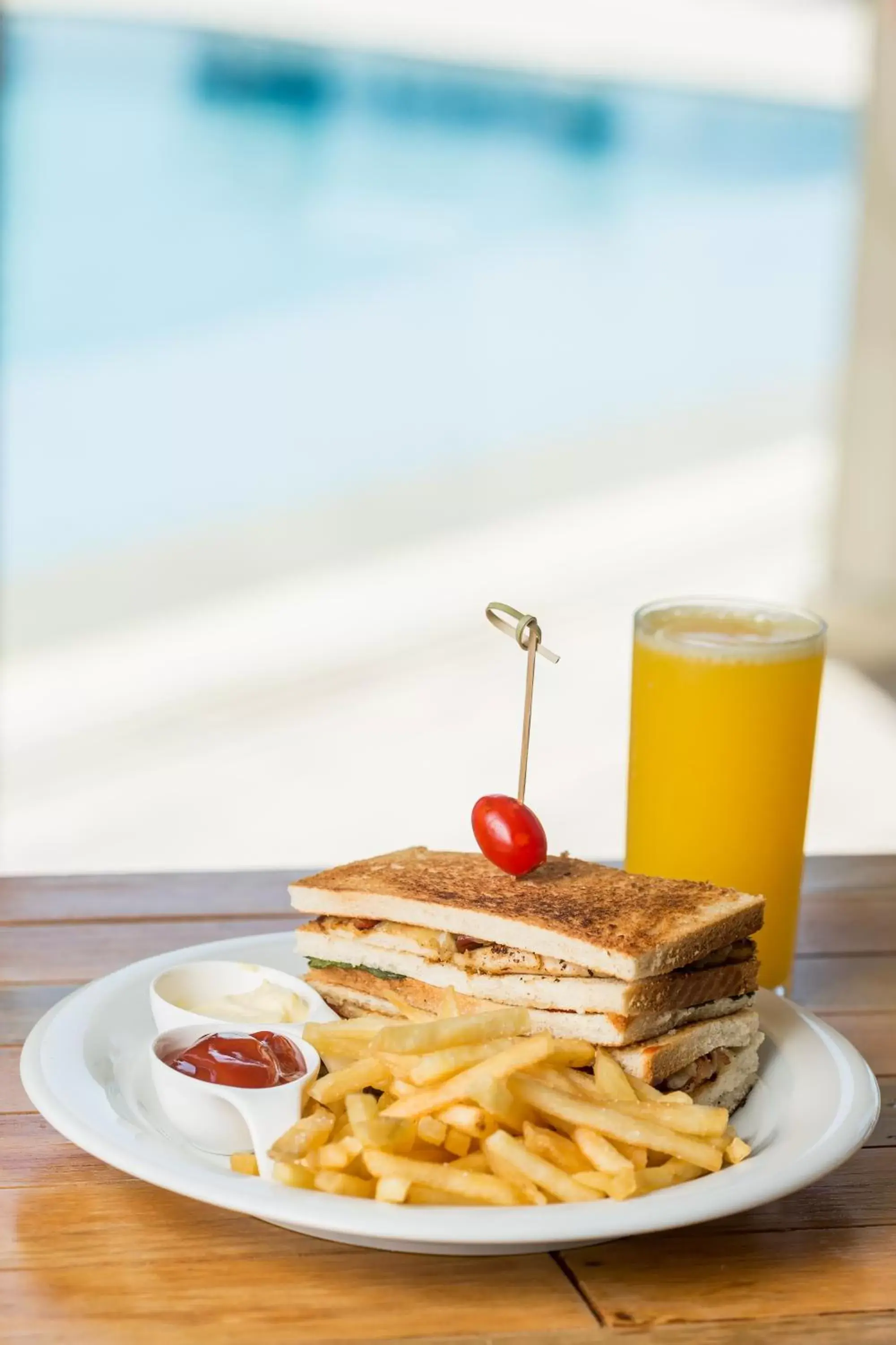 Food and drinks in Crowne Plaza Asunción, an IHG Hotel