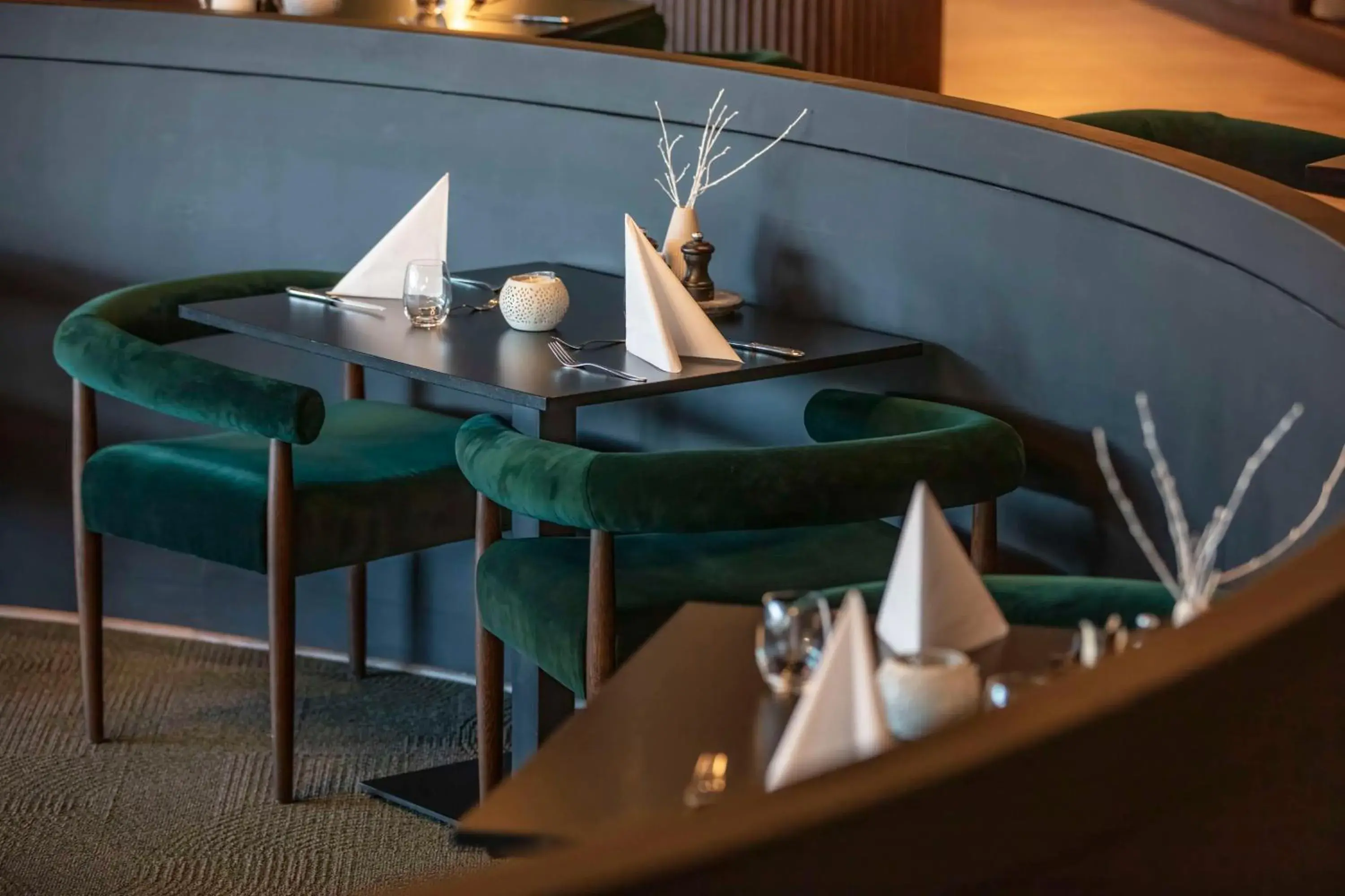 Restaurant/places to eat in Radisson Blu Royal Garden Hotel, Trondheim Restaurant/places to eat in Radisson Blu Royal Garden Hotel, Trondheim