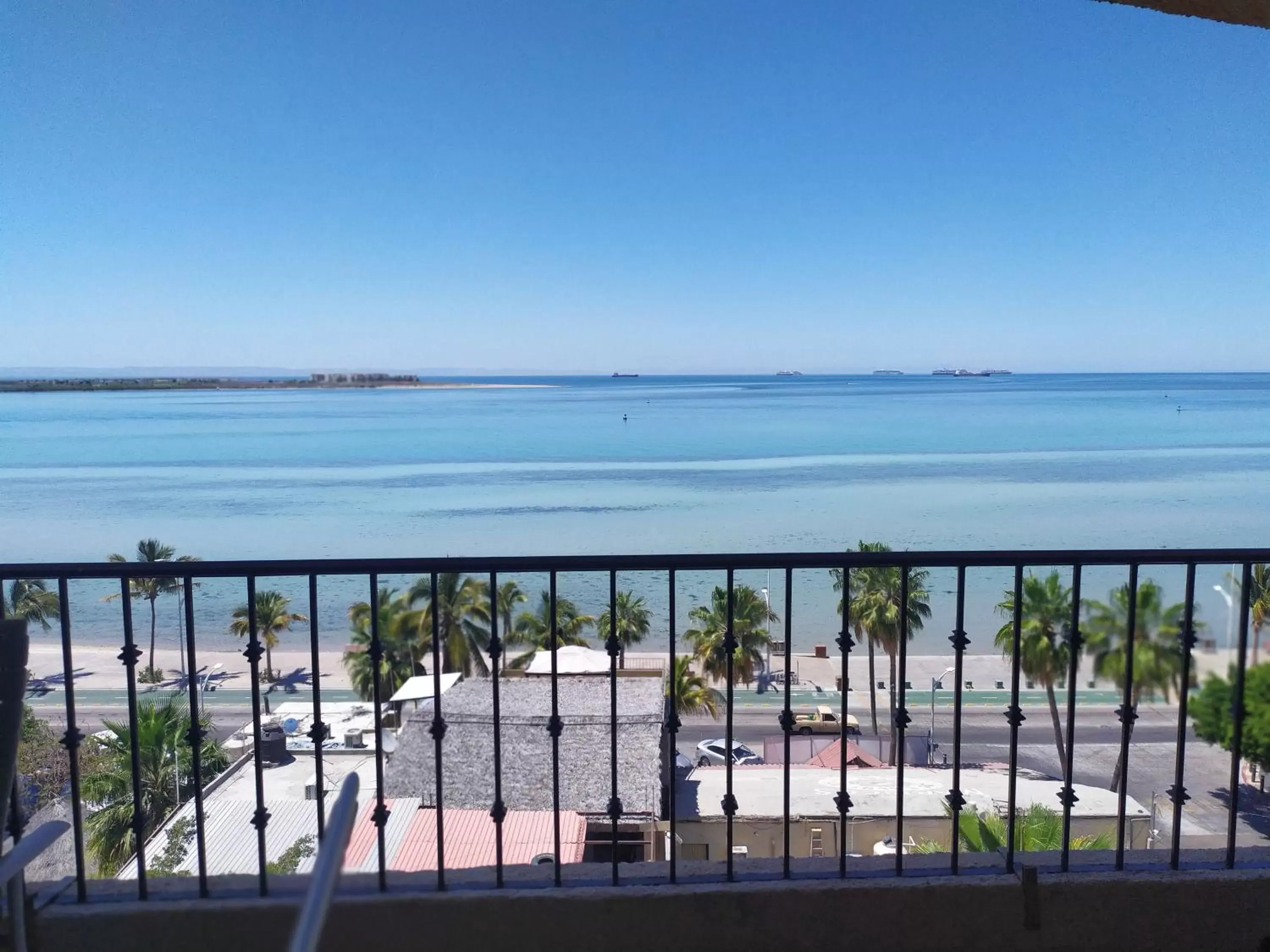 Sea View in Las Gaviotas Condo-Hotel La Paz BCS