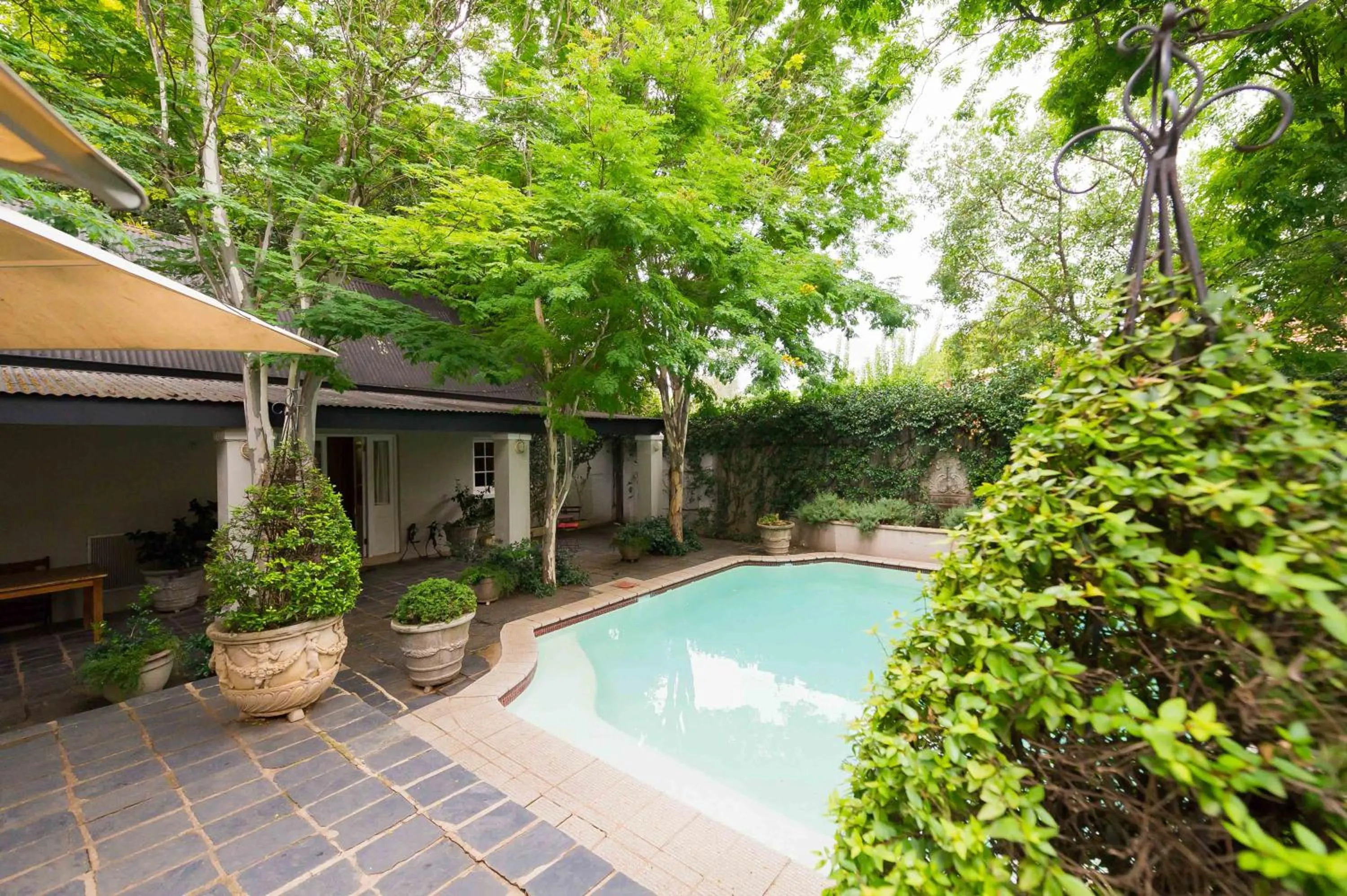 Swimming pool in Osborne House