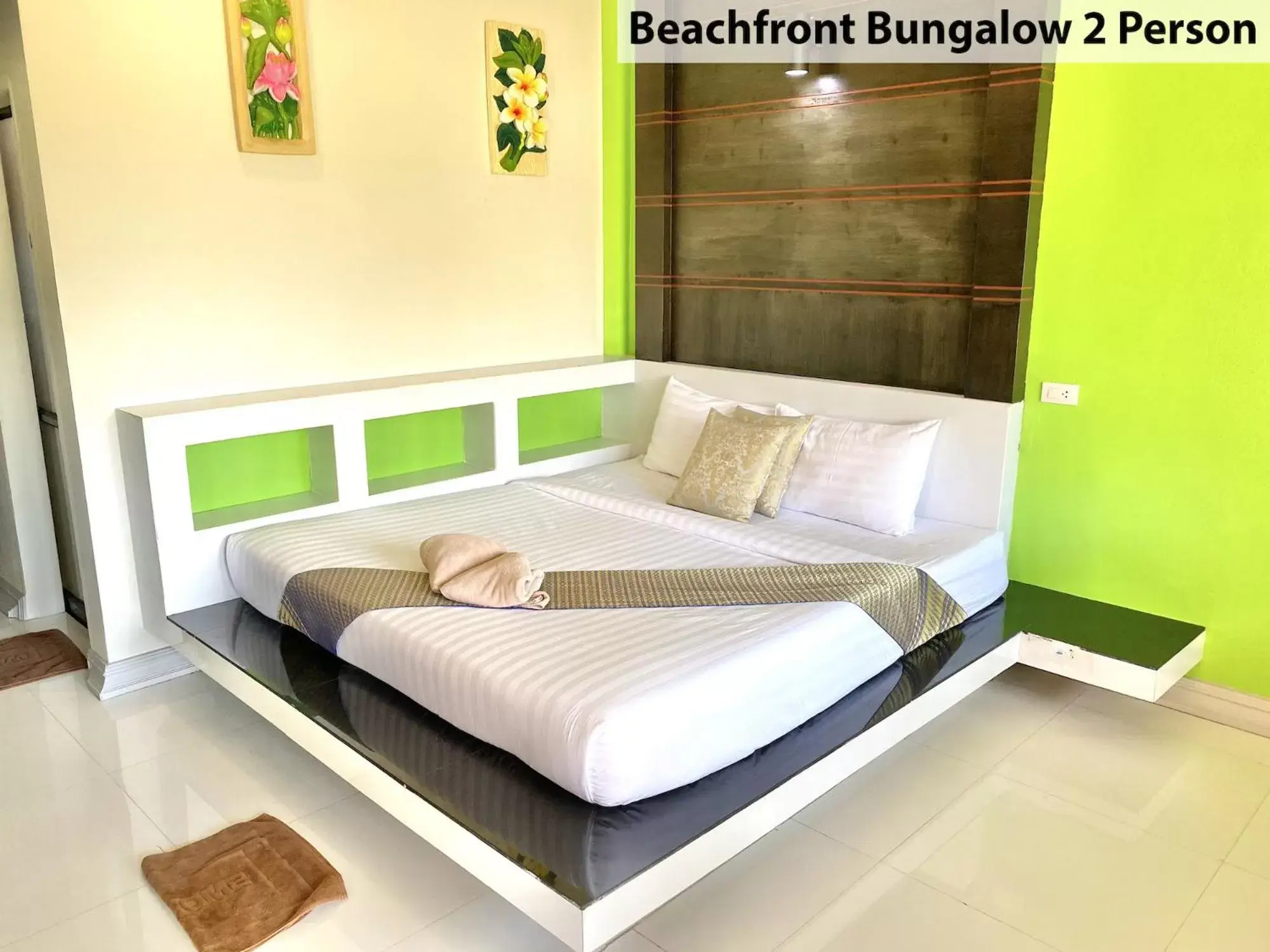 Bed in Lanta Emerald Bungalow