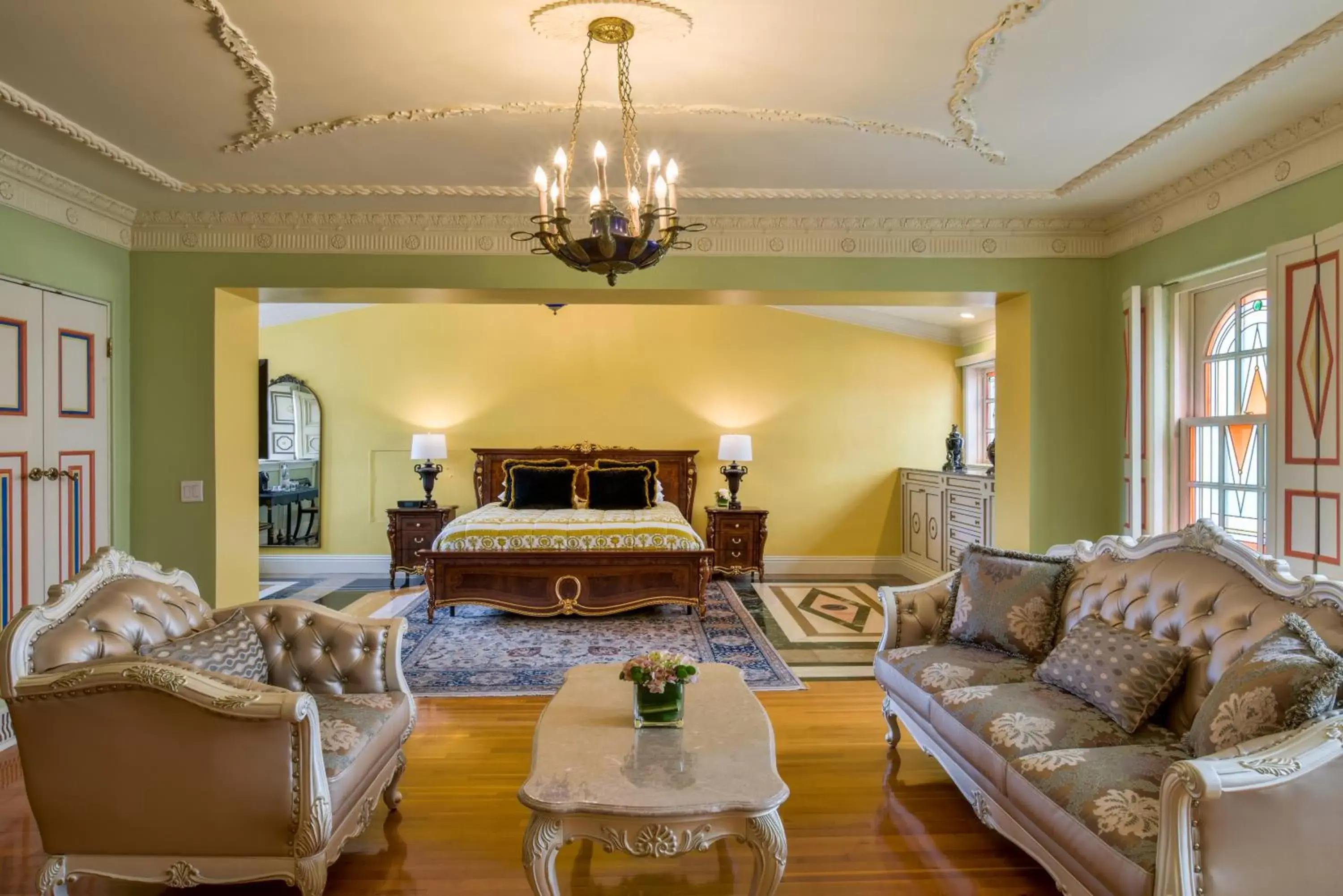 Bed, Seating Area in The Villa Casa Casuarina