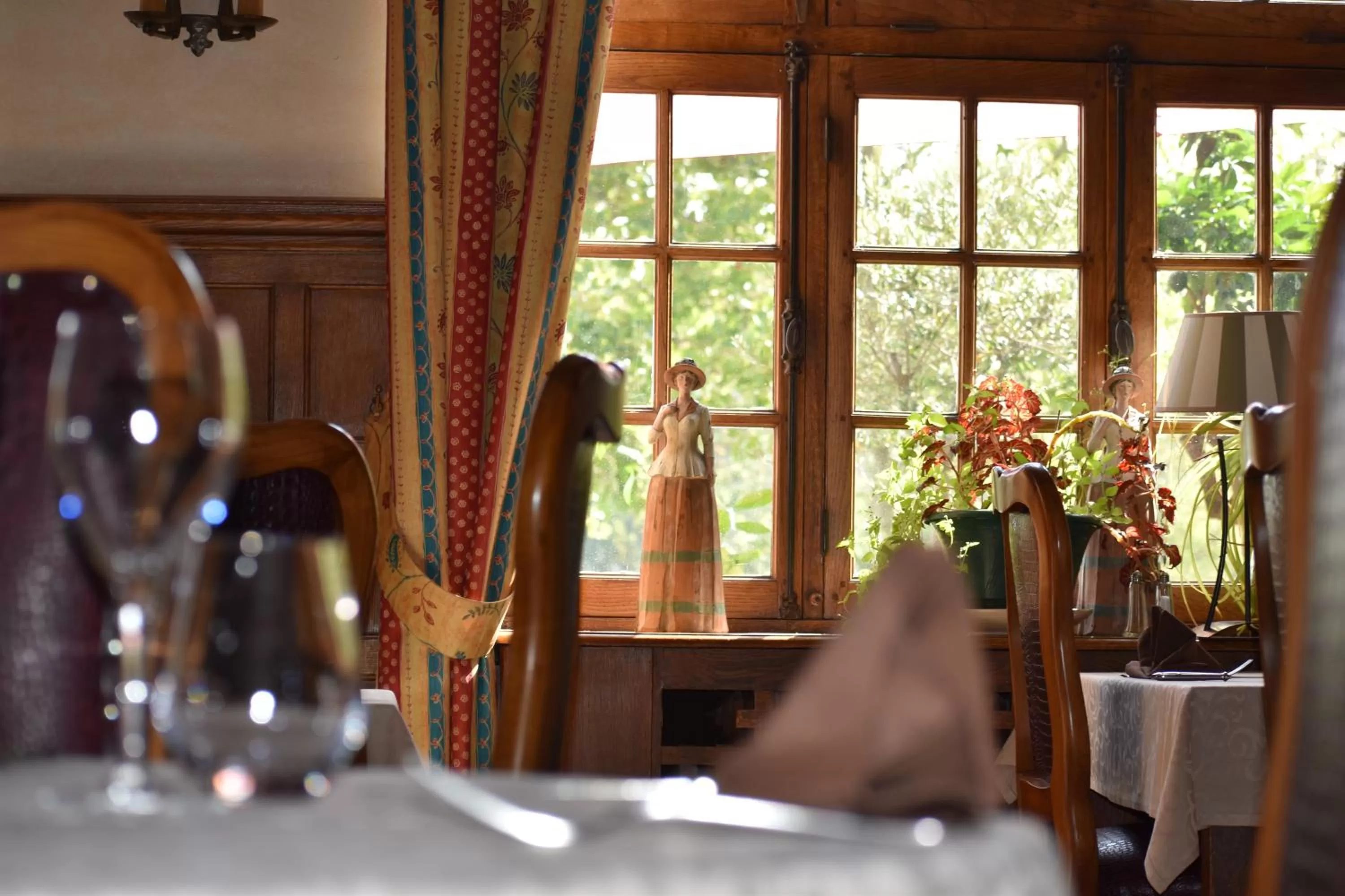 Restaurant/places to eat in Hôtel Le Sauvage