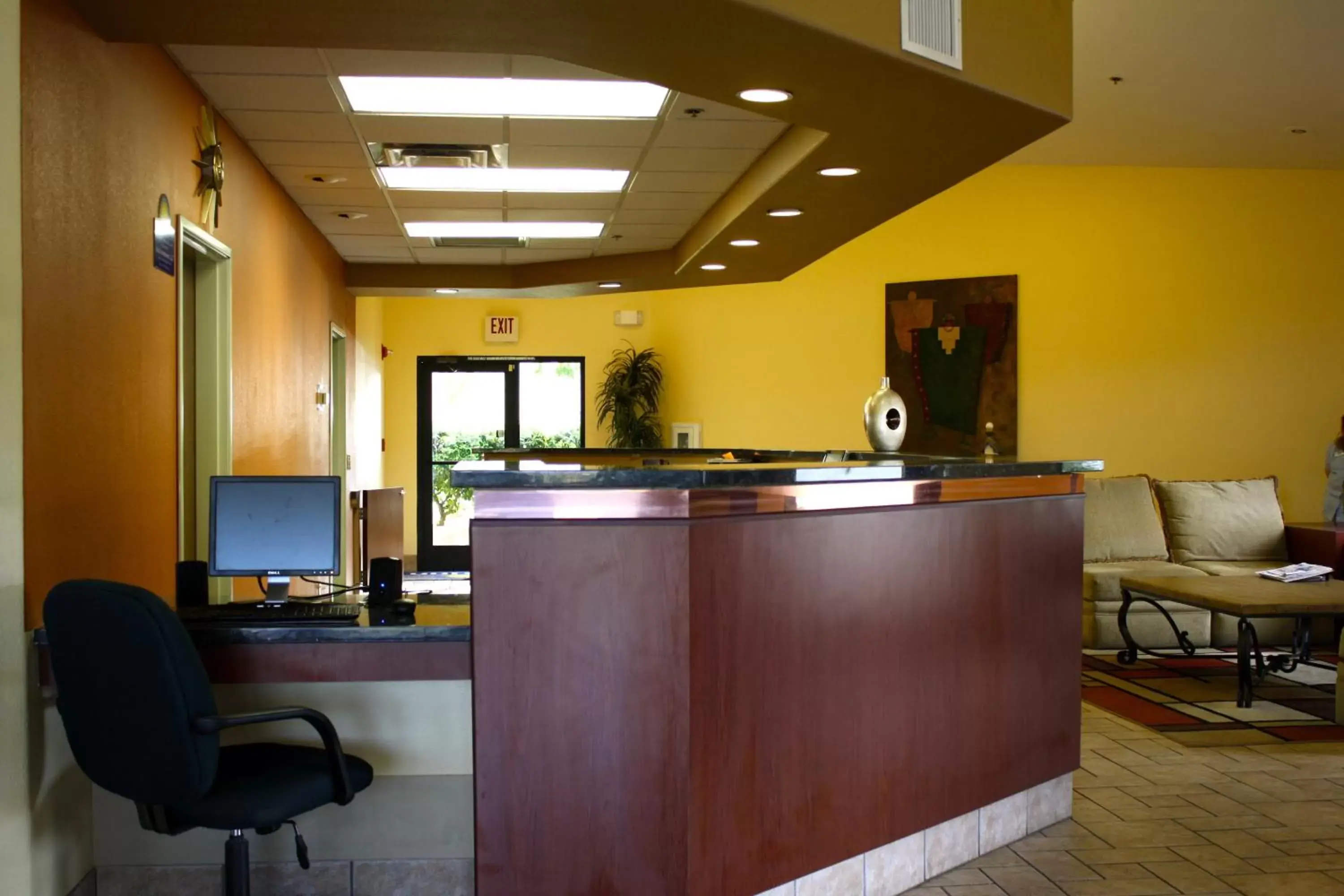 Business facilities, Lobby/Reception in Days Inn by Wyndham Globe