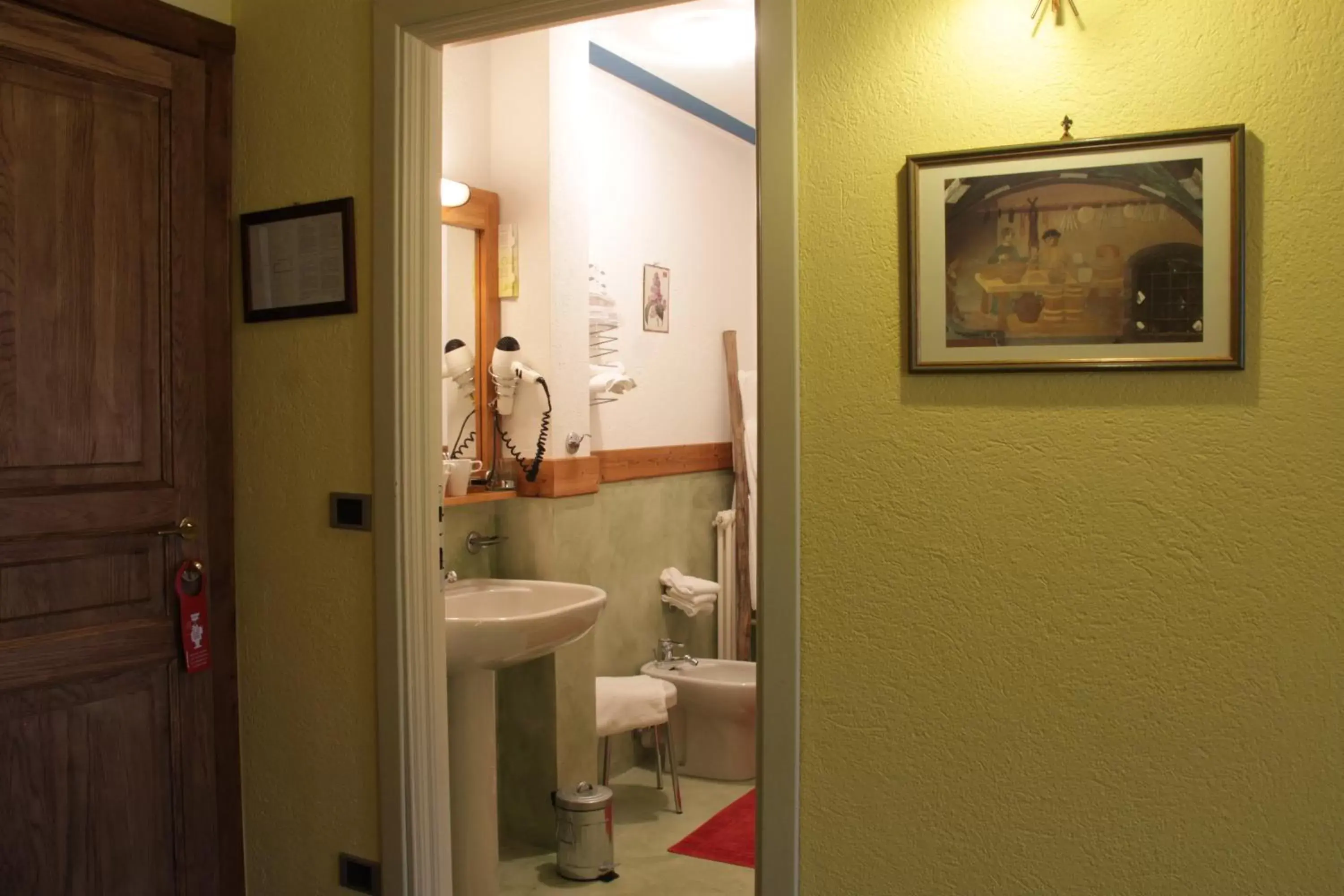 Bathroom in Hotel Chalet La Meridiana