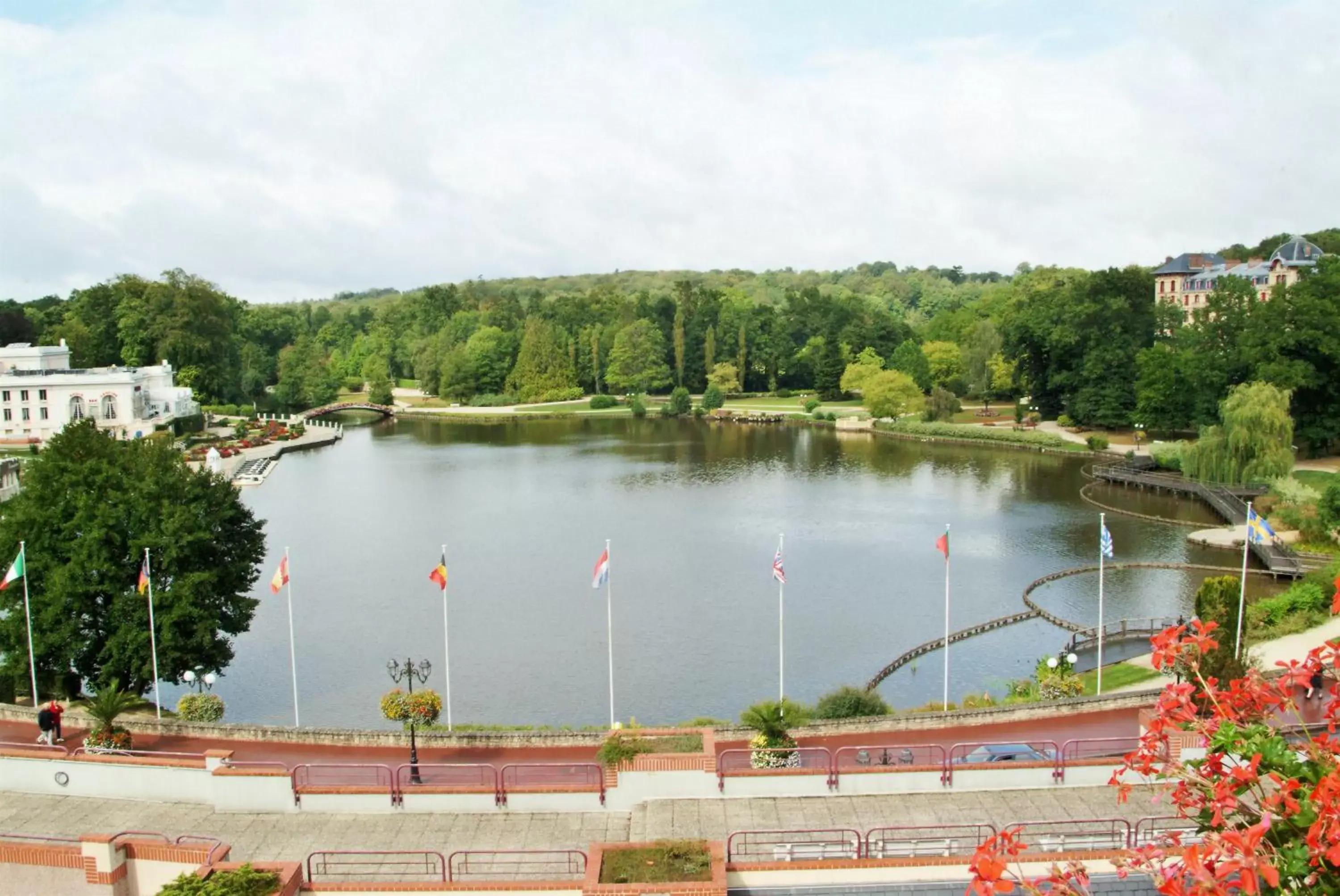 Lake view in Hôtel Spa Du Béryl