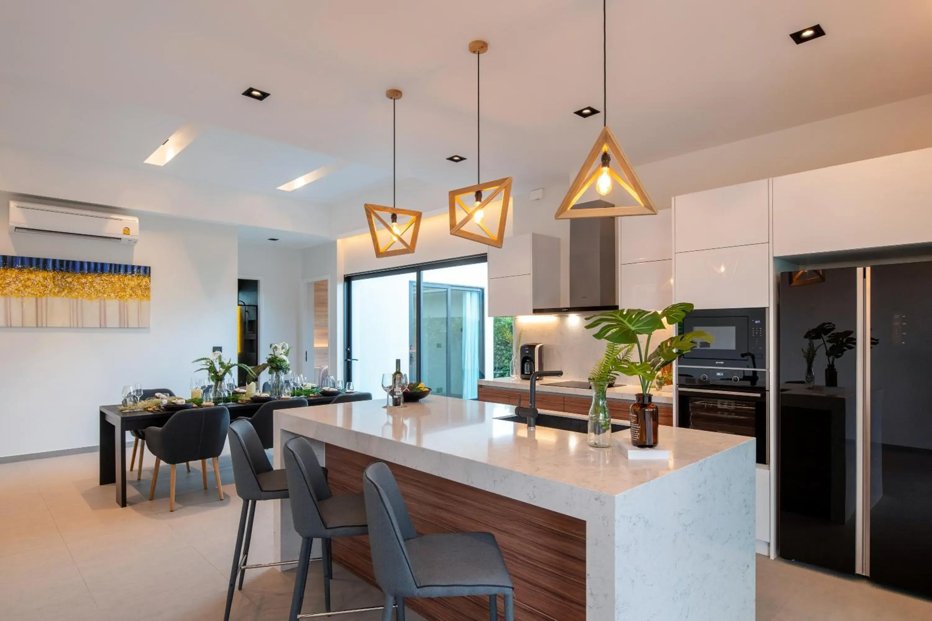 Dining area, Kitchen/Kitchenette in Sivana Villas Hua Hin