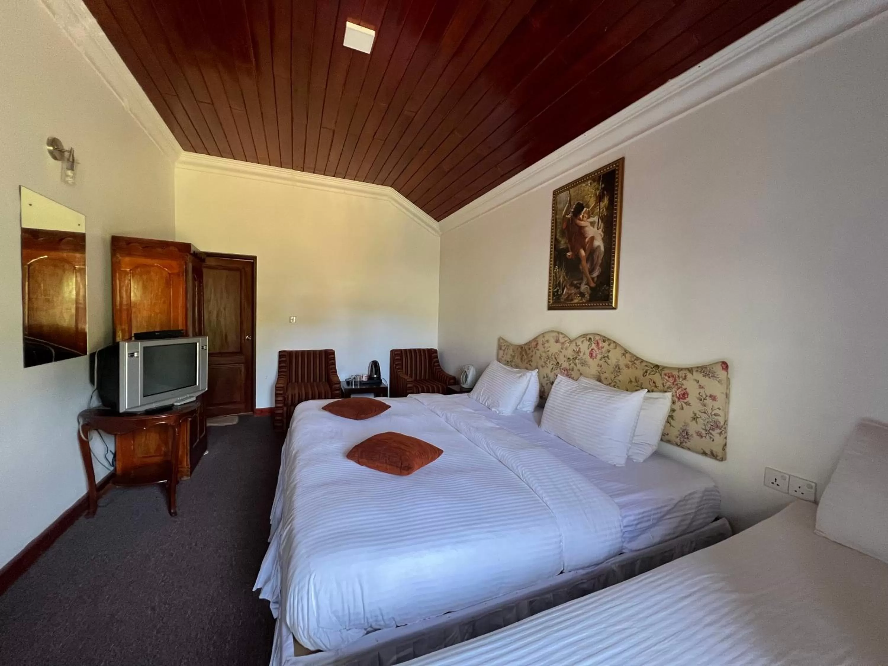 Bedroom, Bed in Tea Bush Hotel