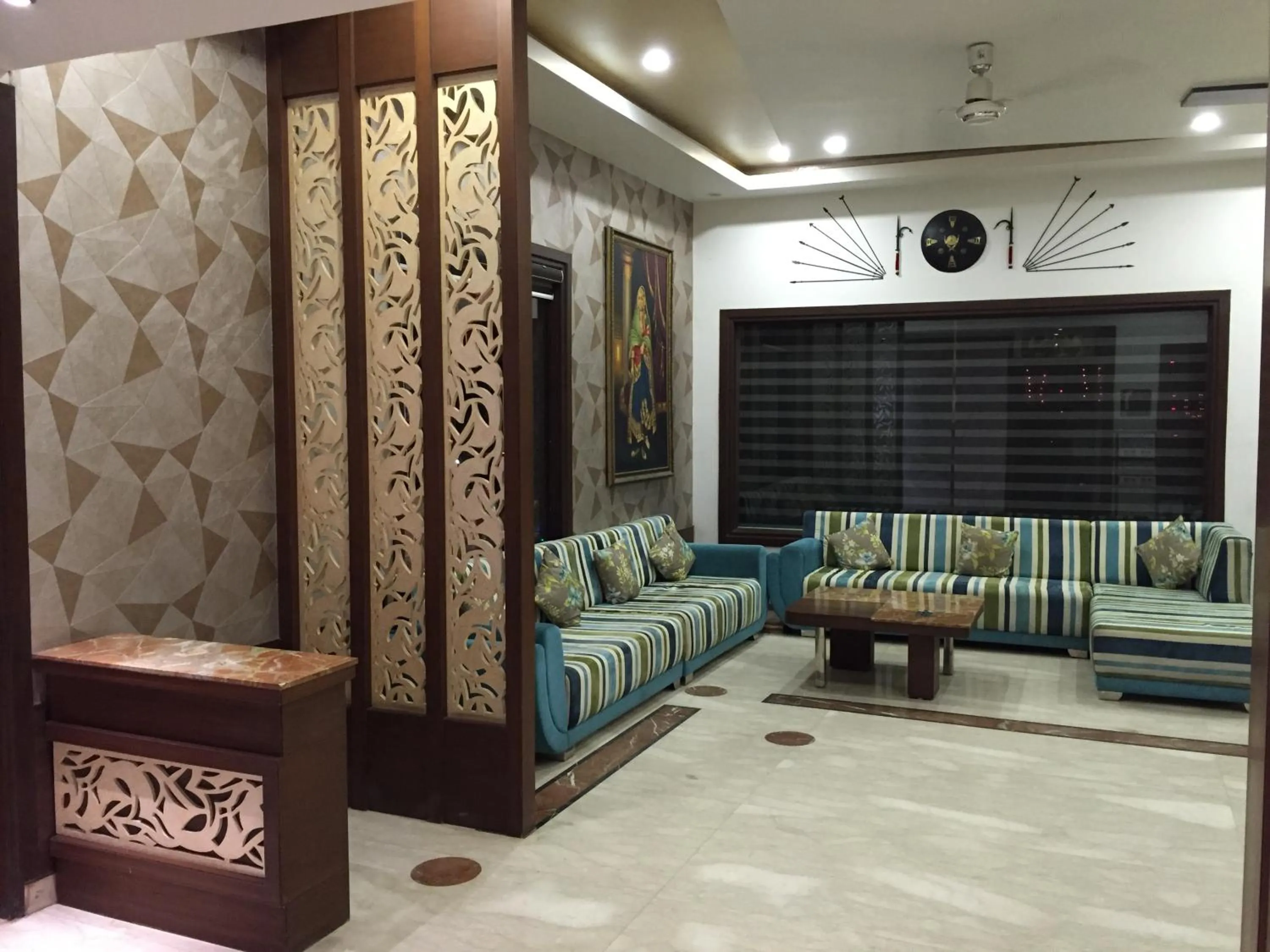 Lobby or reception in Ratnawali – A Vegetarian Heritage Hotel