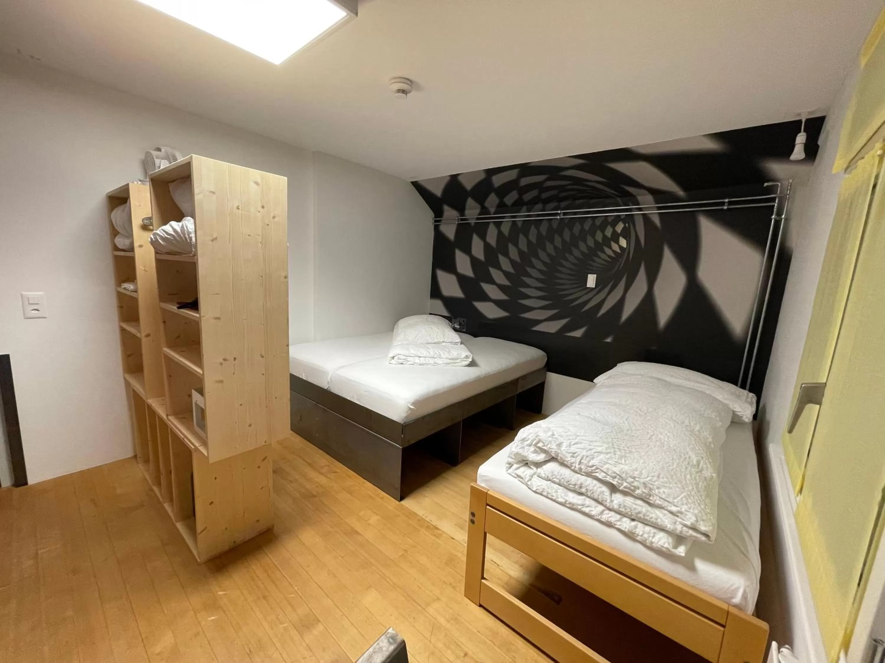 Bed in Boutique Hotel BS16 before Bern City Parking gratis