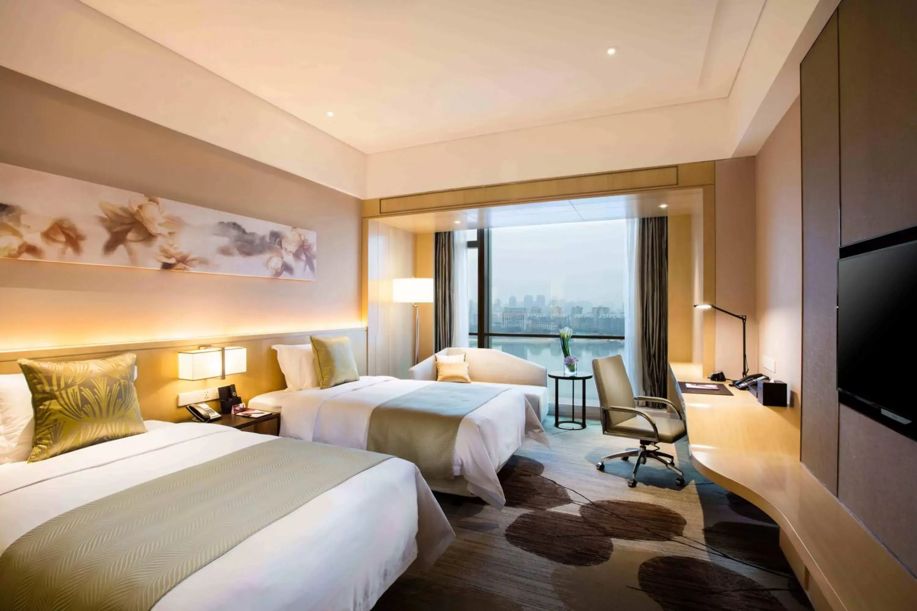 Crowne Plaza Fuzhou Riverside, an IHG Hotel