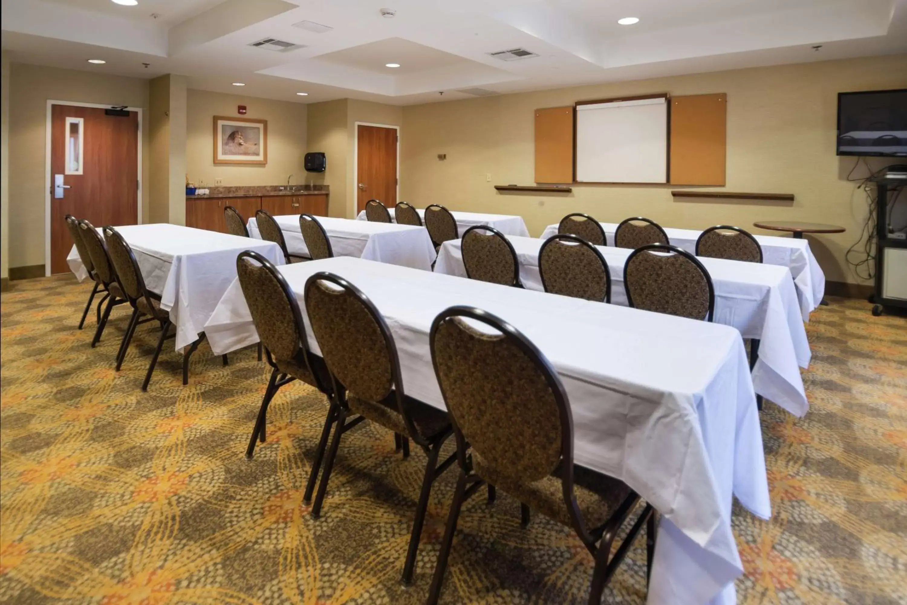 Meeting/conference room in Hampton Inn Tulsa/Broken Arrow