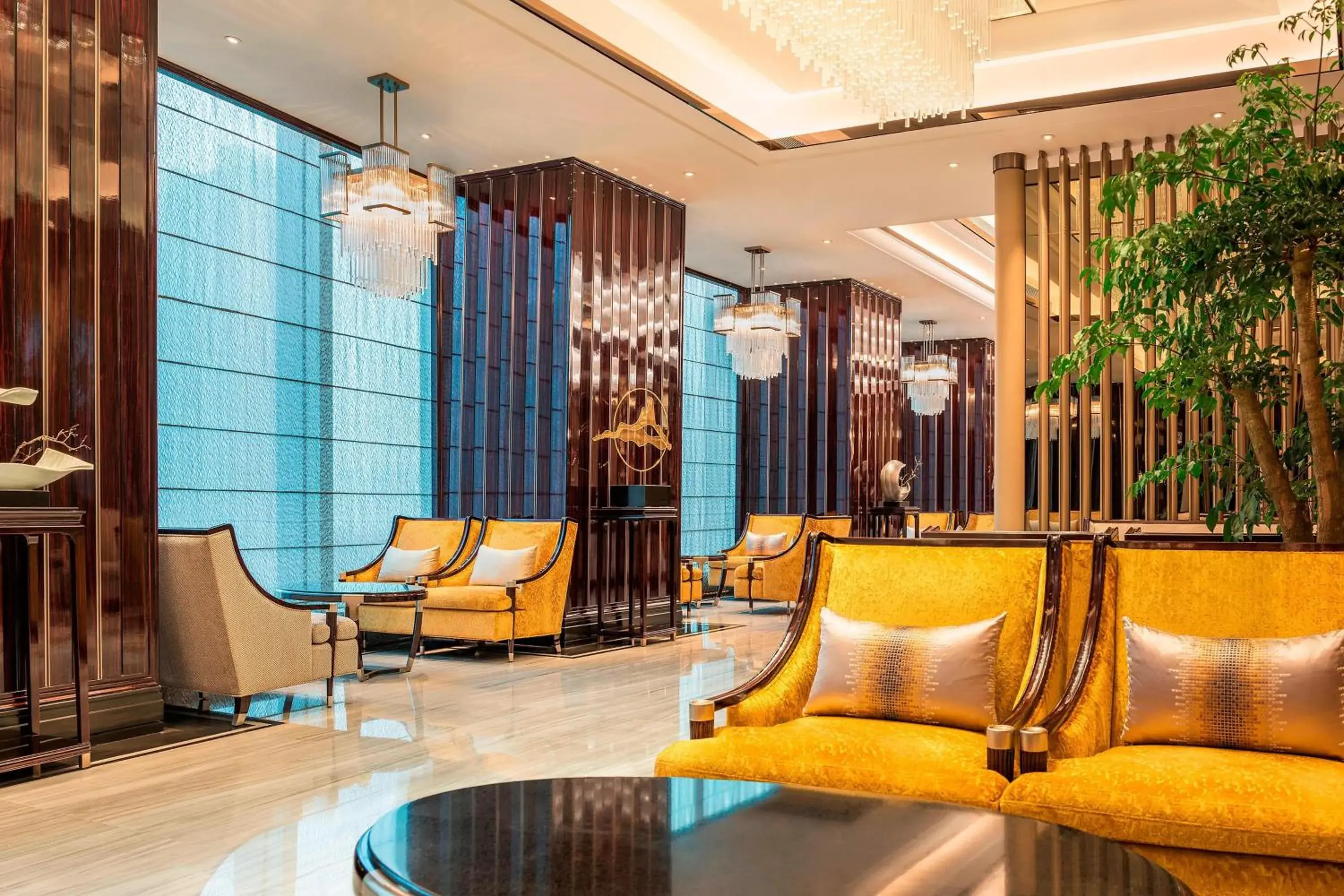 Lounge or bar, Lobby/Reception in The St. Regis Changsha