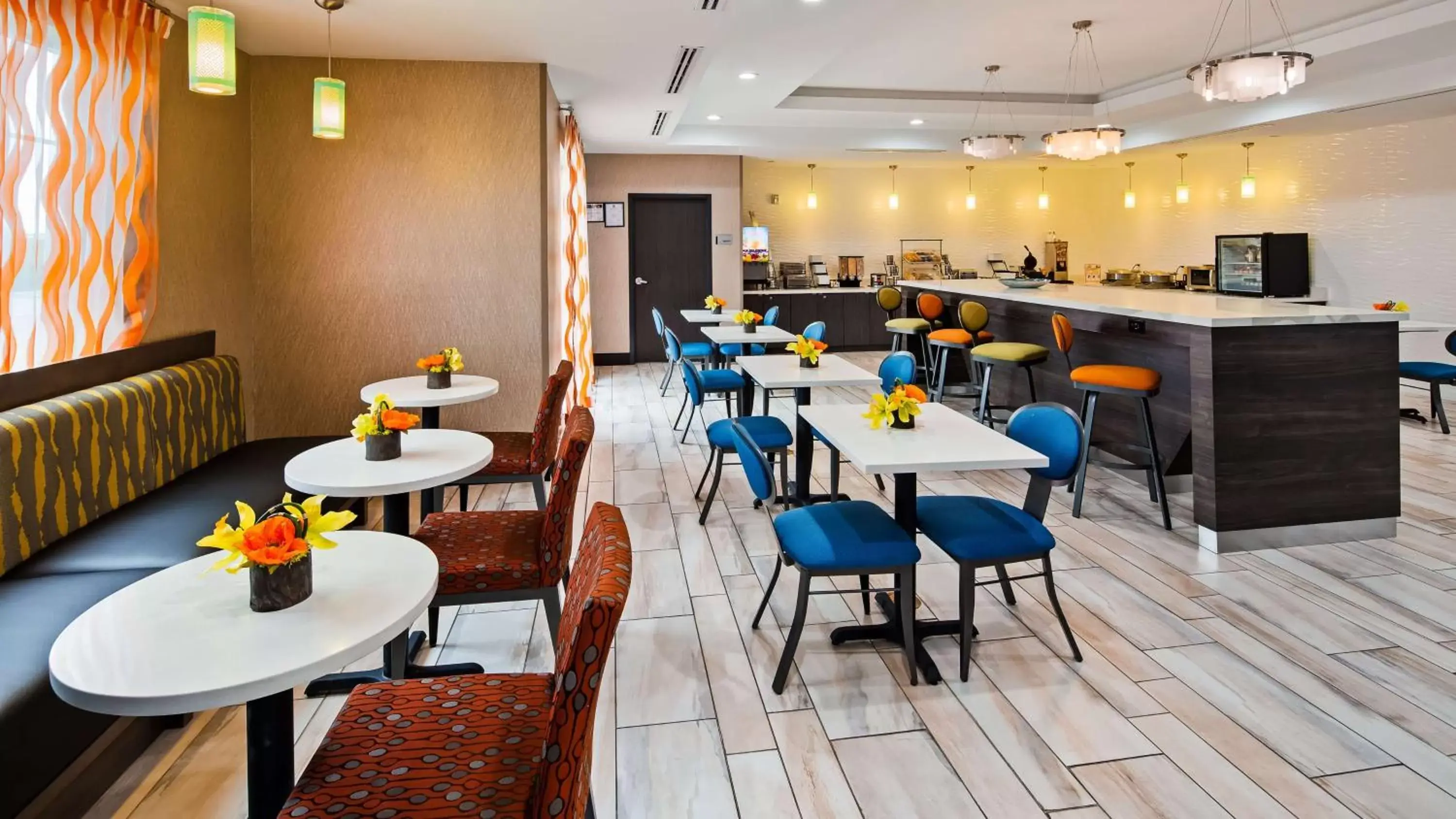 Restaurant/Places to Eat in Best Western Plus Pasadena Inn & Suites Restaurant/Places to Eat in Best Western Plus Pasadena Inn & Suites