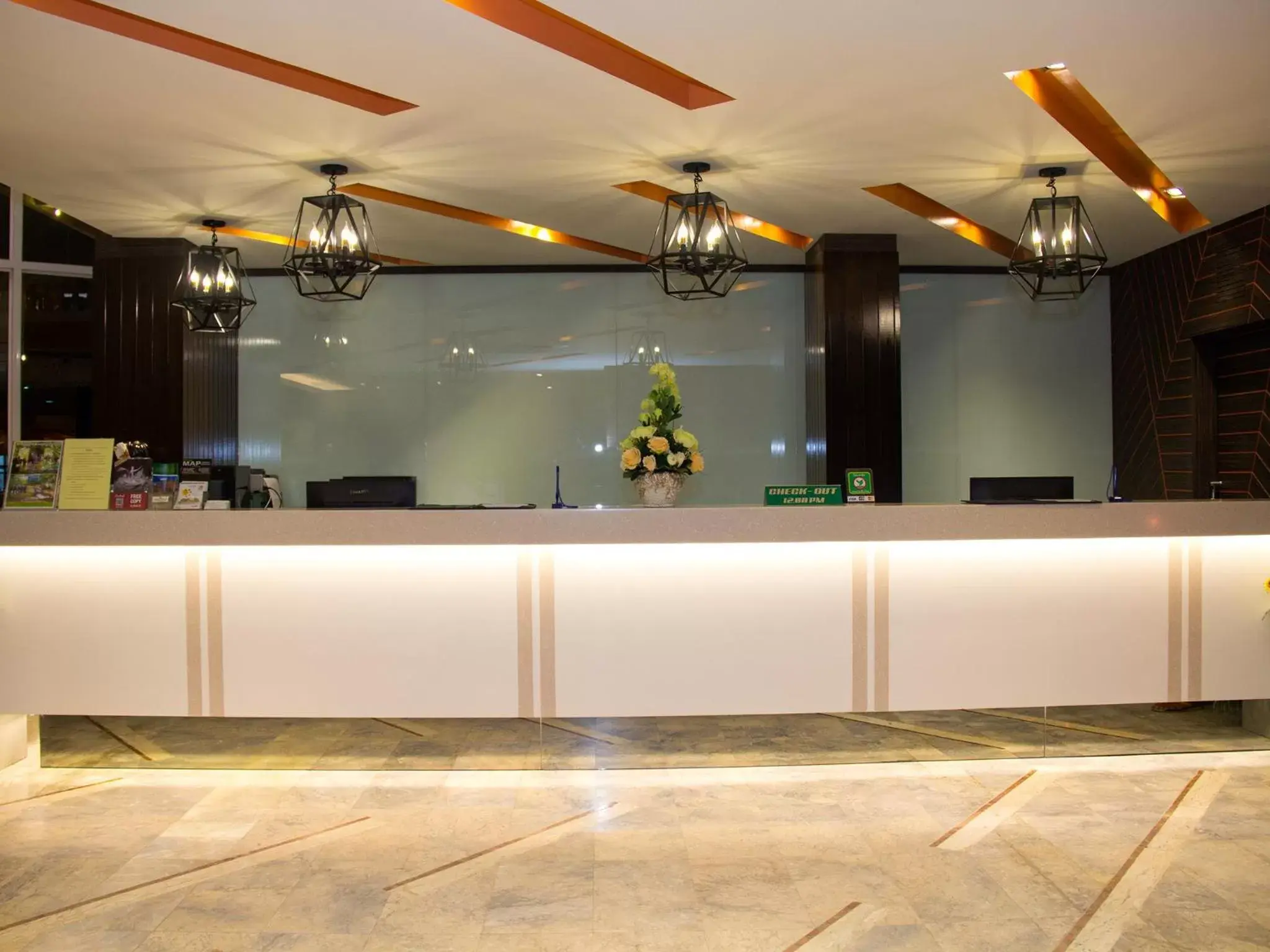 Lobby or reception in Friendlytel Hotel