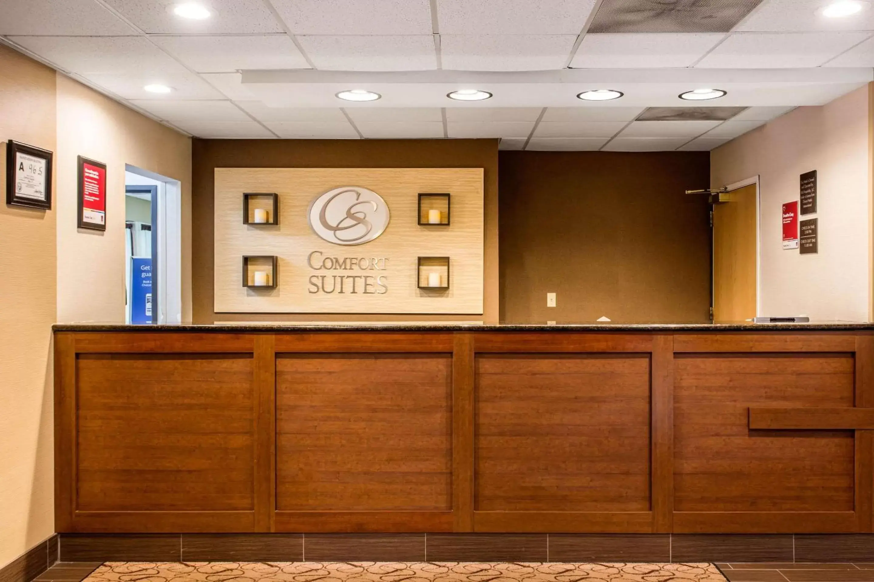 Lobby or reception, Lobby/Reception in Comfort Suites Wilmington near Downtown