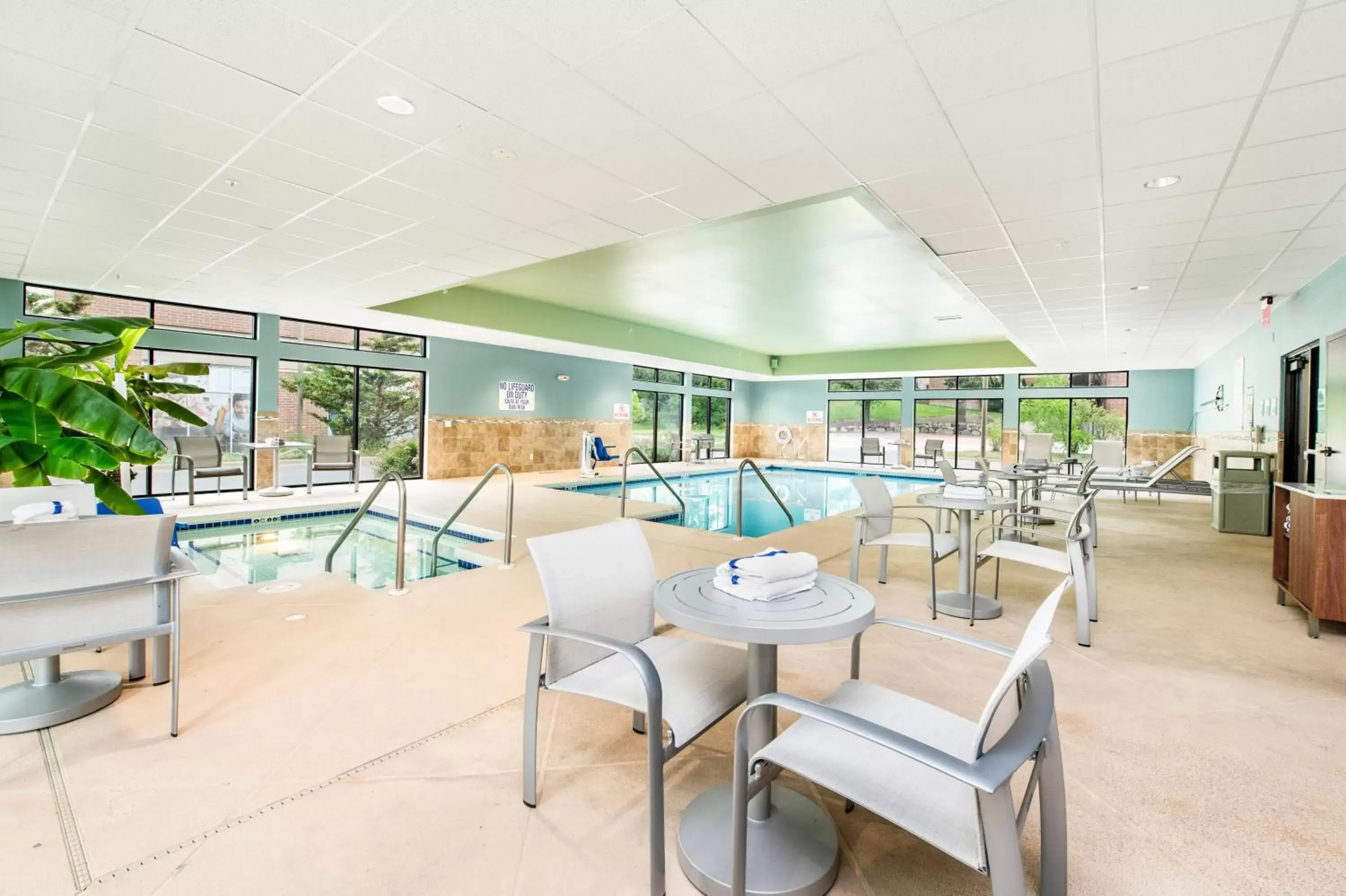 Swimming pool in Holiday Inn Express - Delafield, an IHG Hotel