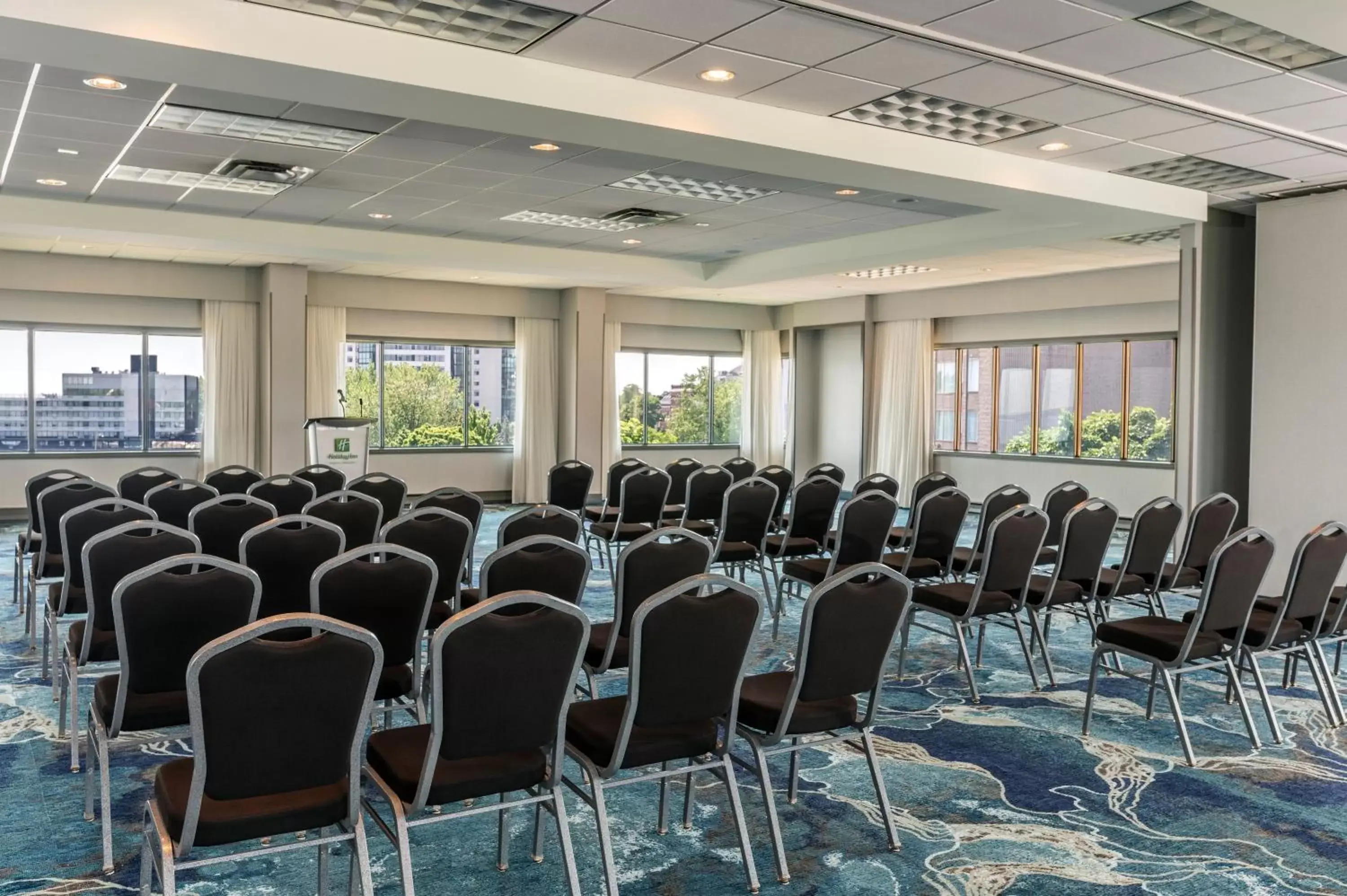 Meeting/conference room in Holiday Inn Kingston - Waterfront, an IHG Hotel