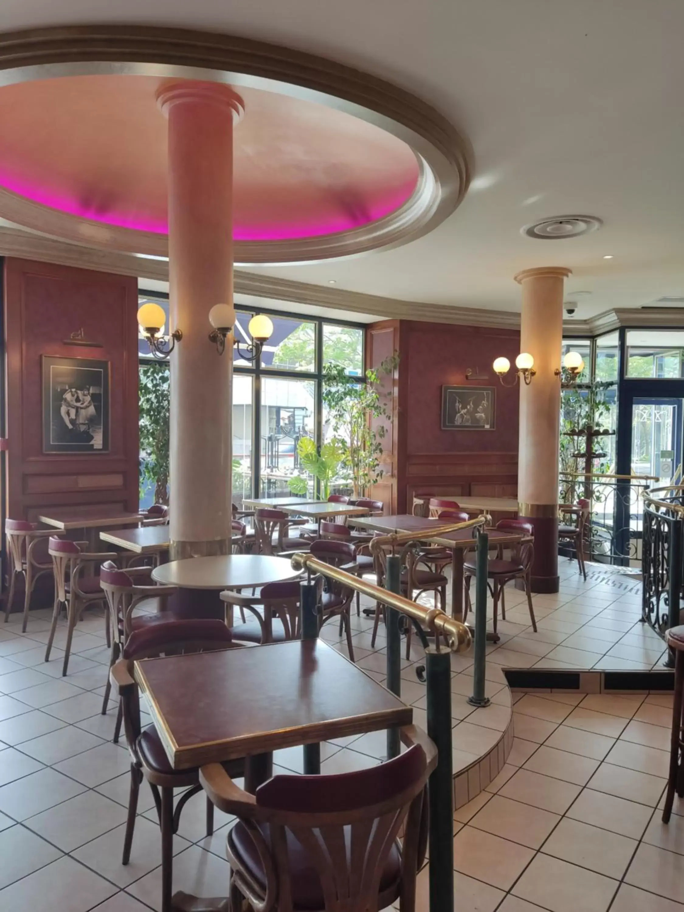 Restaurant/Places to Eat in Hôtel Vauban