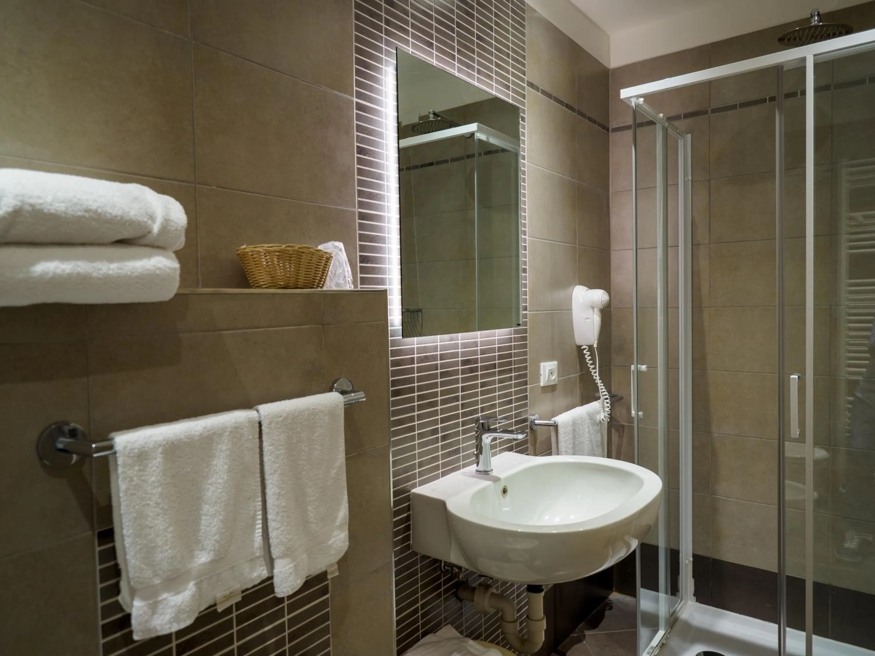 Bathroom in Hotel Cristallo di La Rosetta Srl